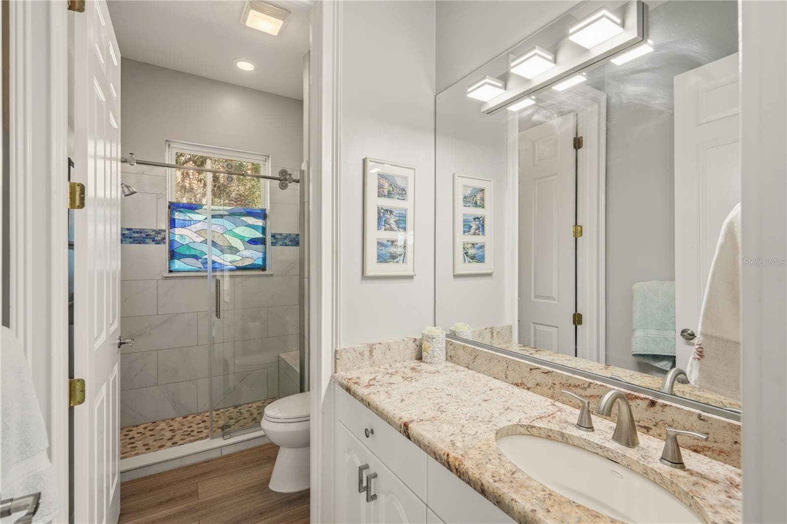 2nd bath - 18 OAK VIEW CIR E, PALM COAST