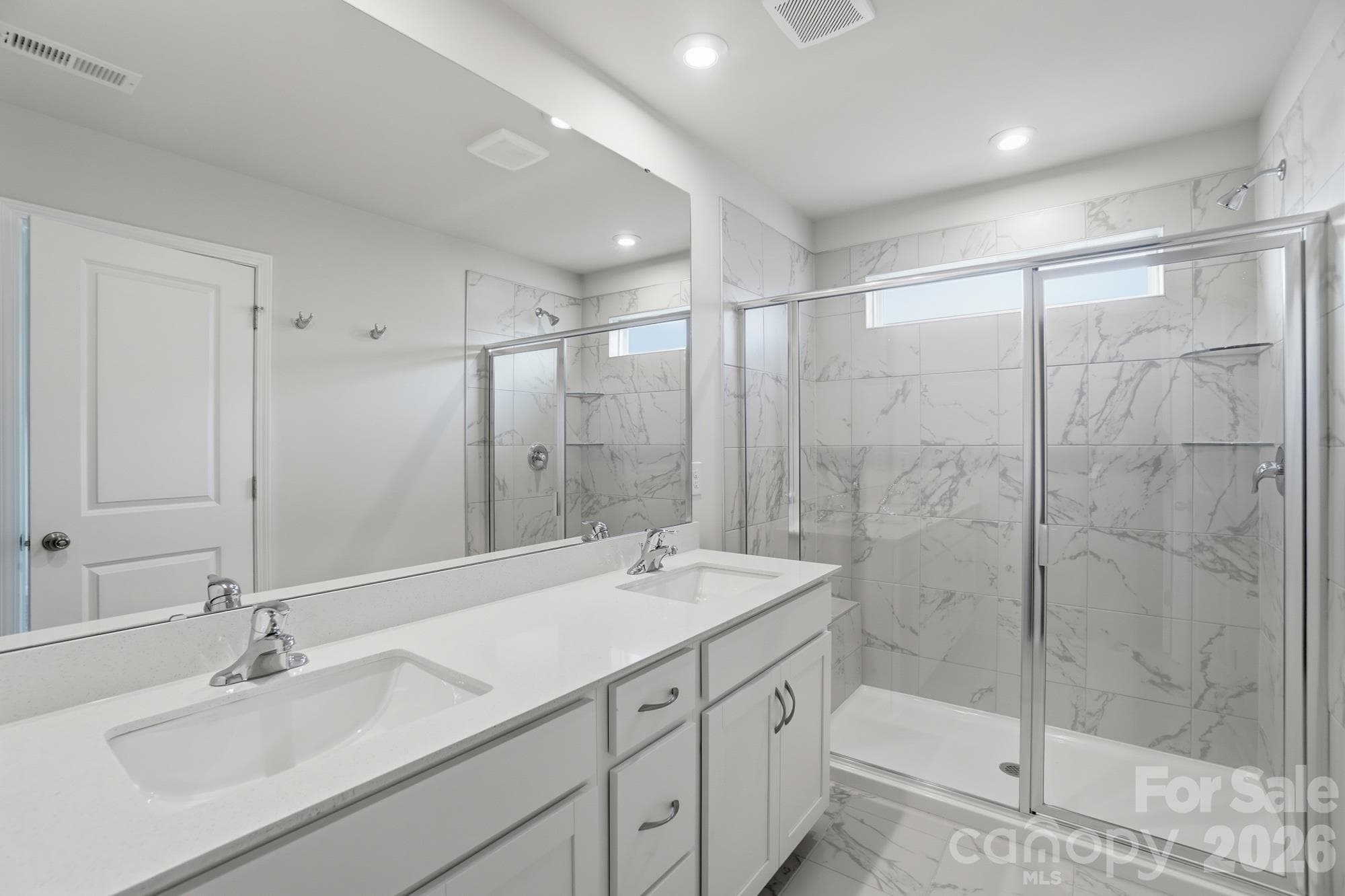 Townhouse at 364 Laura Elizabeth Lane, Clover, photo 14 of 23