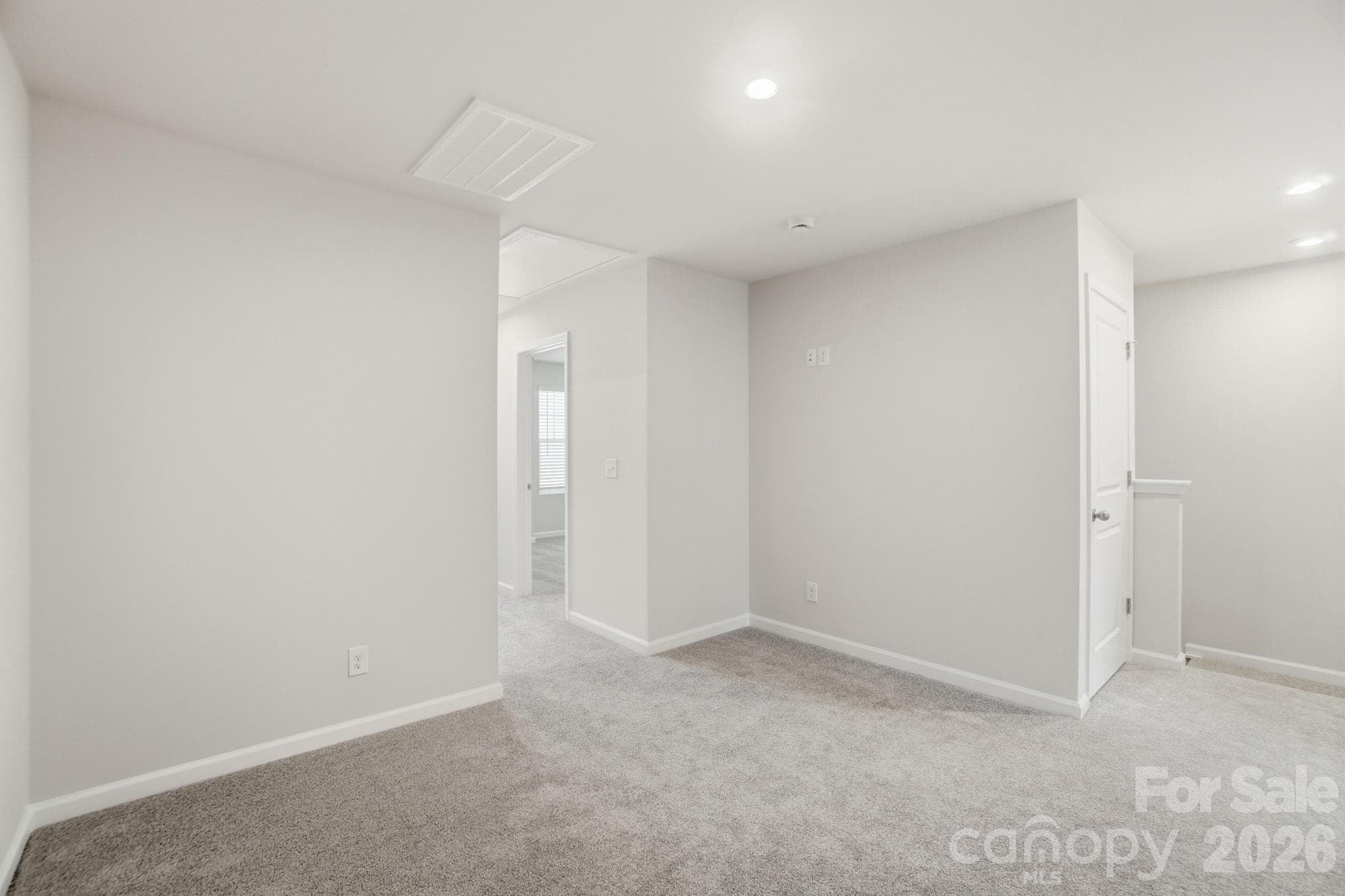 Townhouse at 364 Laura Elizabeth Lane, Clover, photo 16 of 23