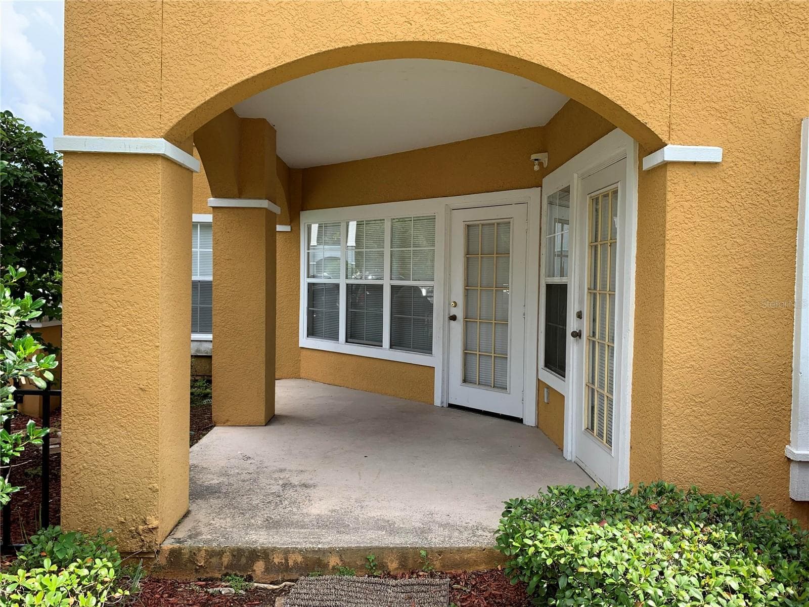 Condominium at 3751 CONROY RD #2311, ORLANDO, photo 2 of 13
