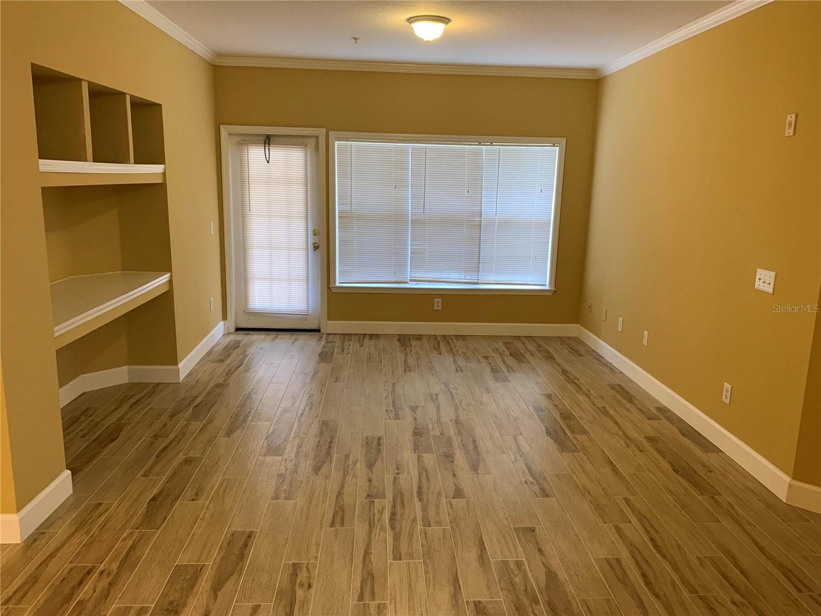 Condominium at 3751 CONROY RD #2311, ORLANDO, photo 3 of 13