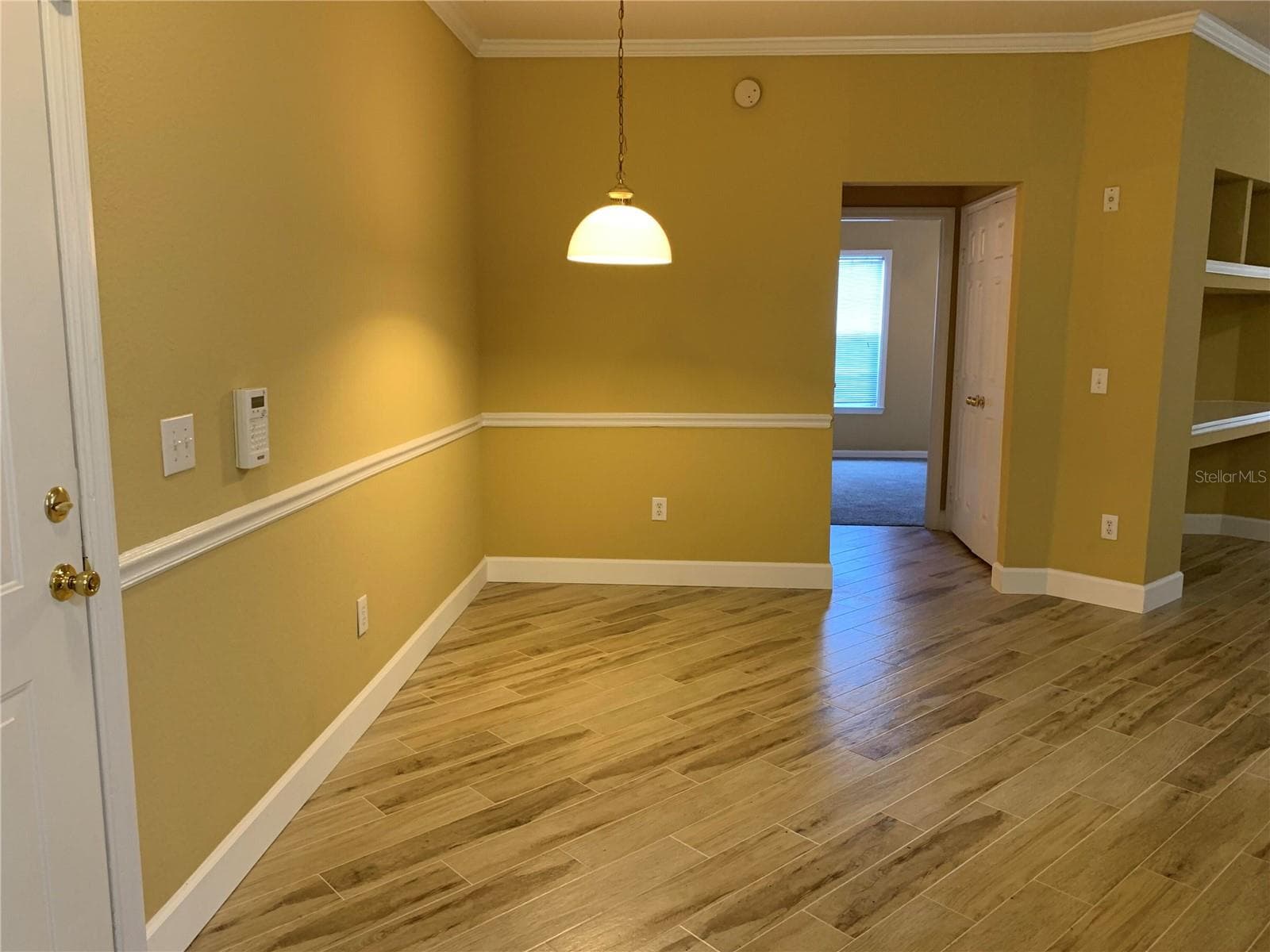 Condominium at 3751 CONROY RD #2311, ORLANDO, photo 5 of 13
