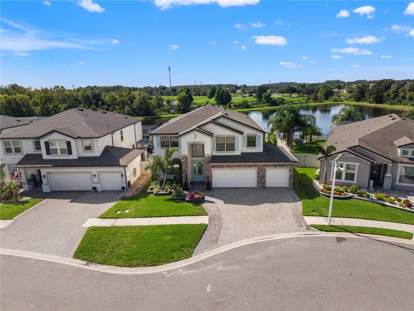 Single Family Residence at 31512 COLADA DRIFT WAY, WESLEY CHAPEL, photo 6 of 92