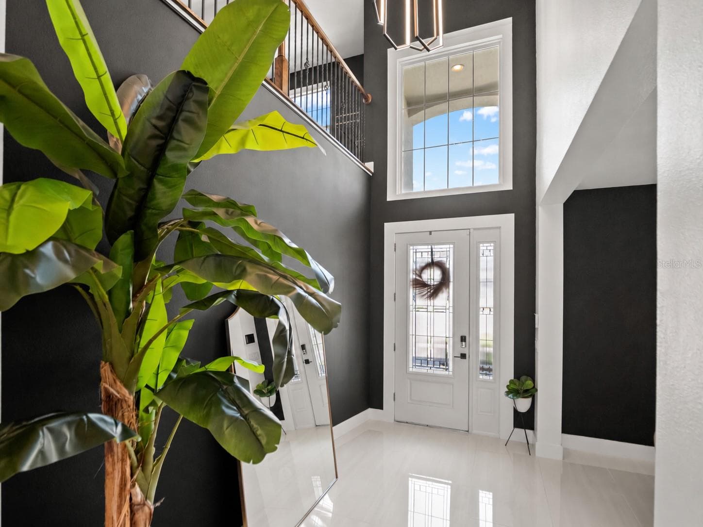 Single Family Residence at 31512 COLADA DRIFT WAY, WESLEY CHAPEL, photo 9 of 92
