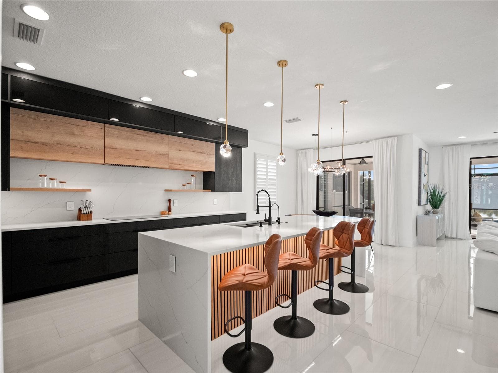 Single Family Residence at 31512 COLADA DRIFT WAY, WESLEY CHAPEL, photo 12 of 92