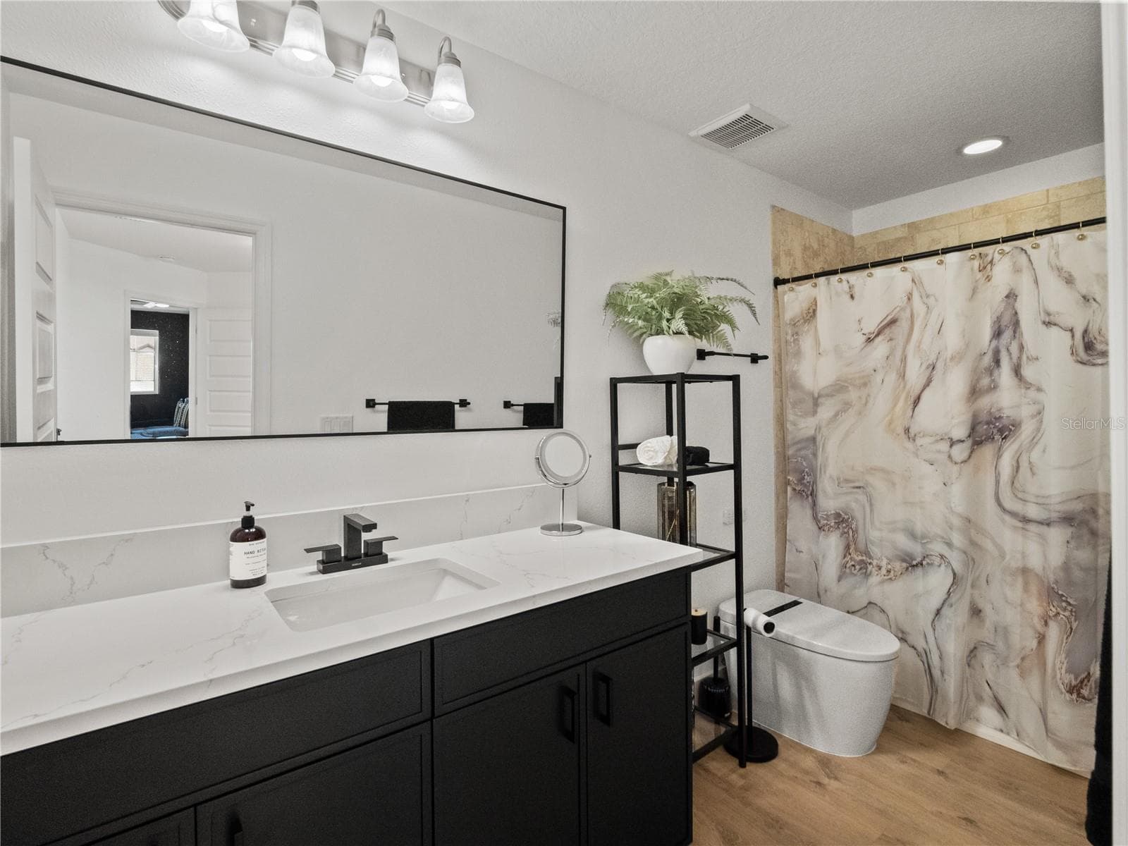 Single Family Residence at 31512 COLADA DRIFT WAY, WESLEY CHAPEL, photo 56 of 92