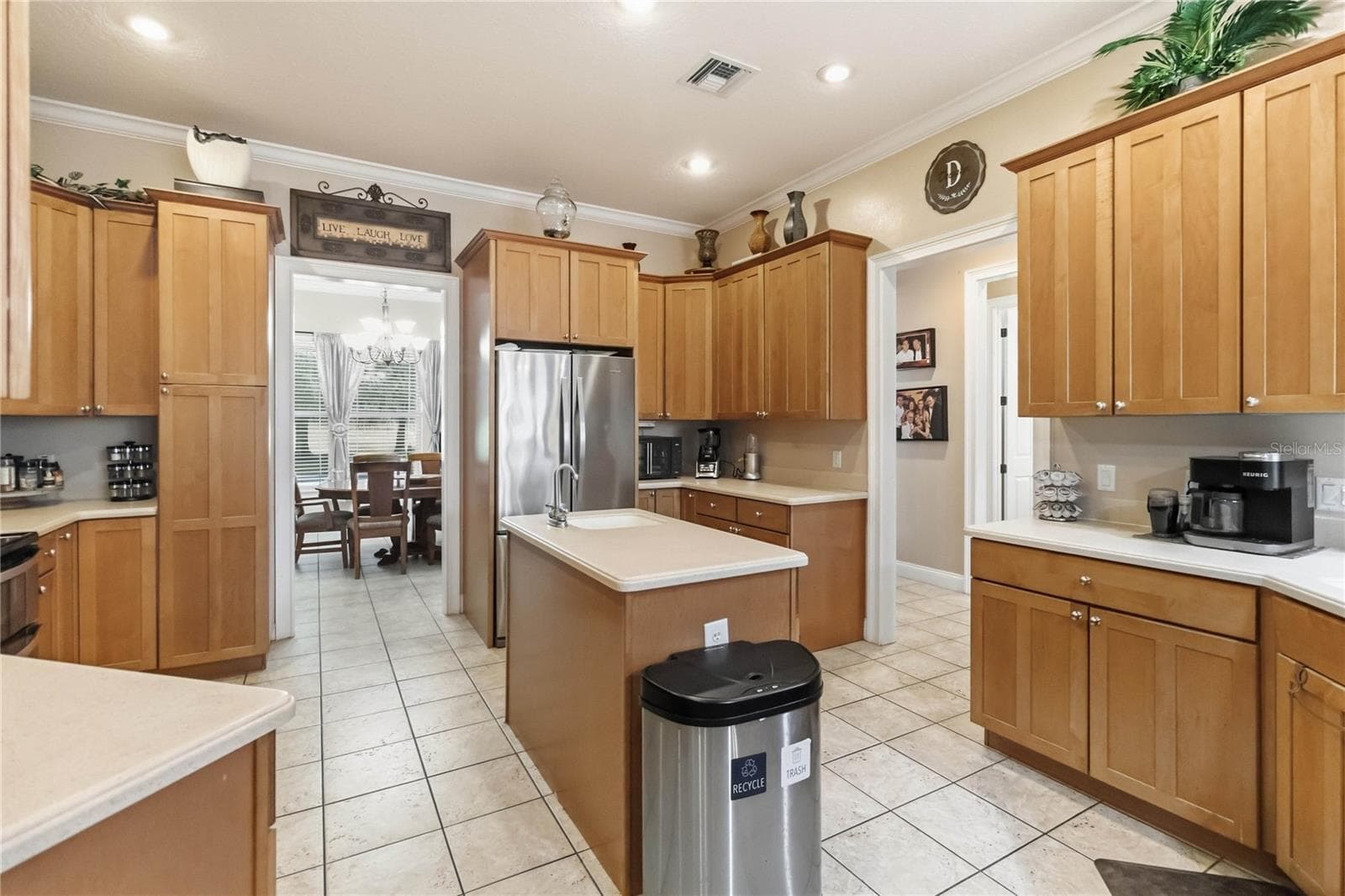 Single Family Residence at 7007 FIVE OAKS DR, HARMONY, photo 16 of 44