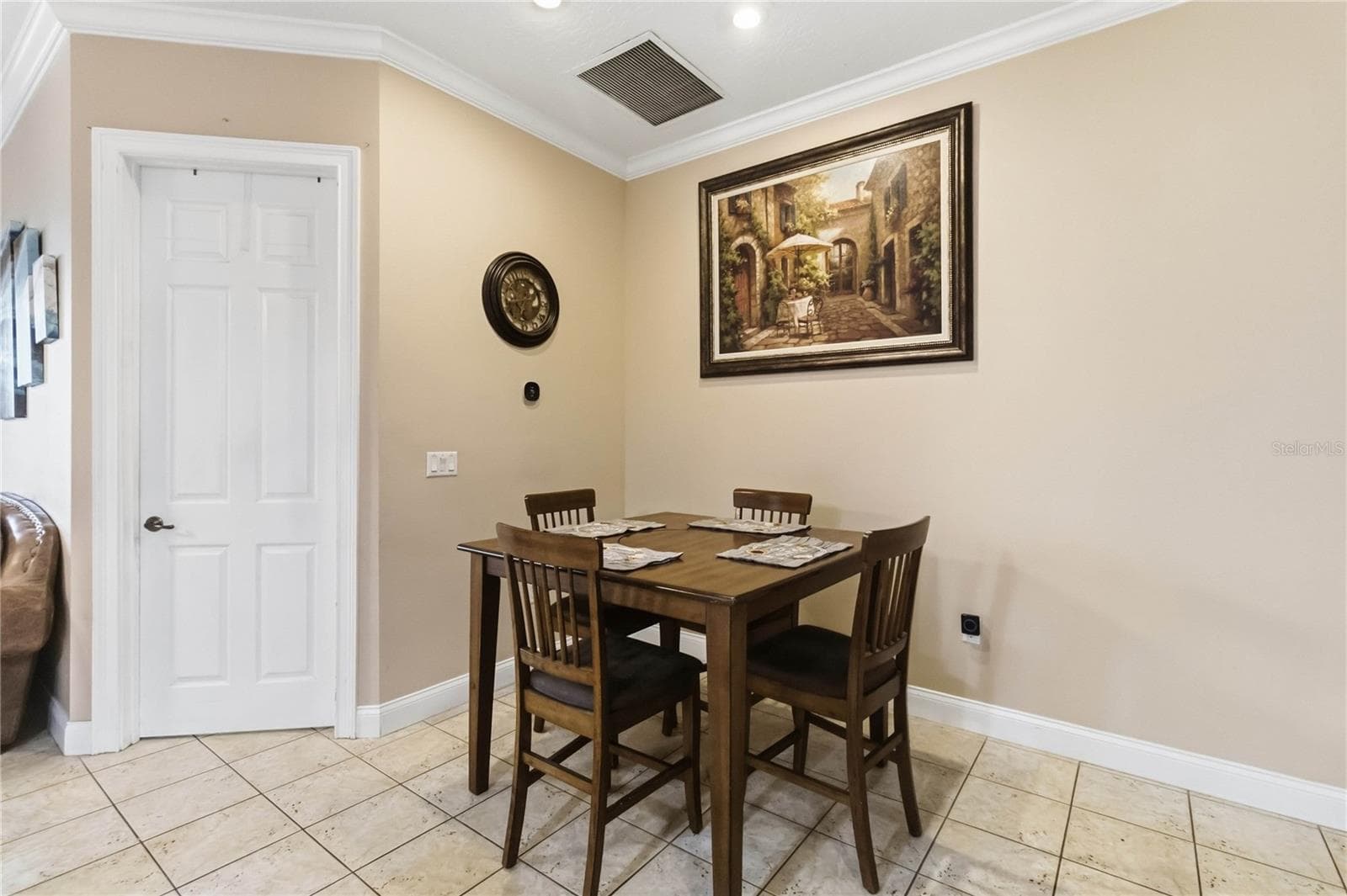 Single Family Residence at 7007 FIVE OAKS DR, HARMONY, photo 20 of 44