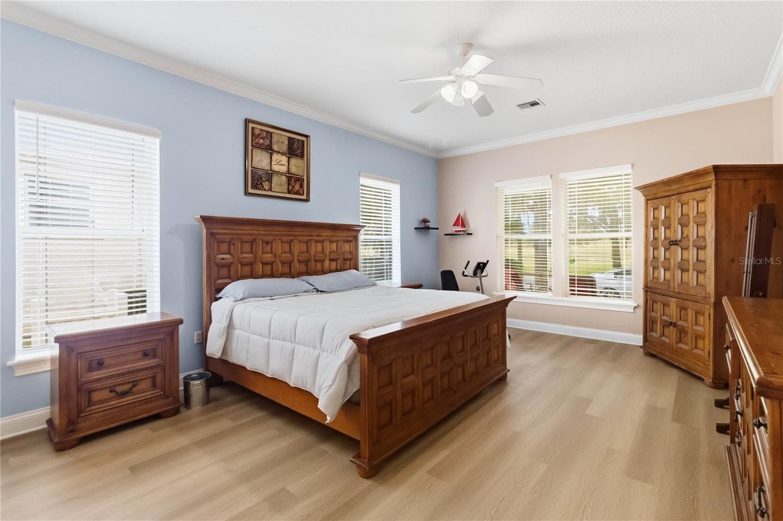 Single Family Residence at 7007 FIVE OAKS DR, HARMONY, photo 23 of 44