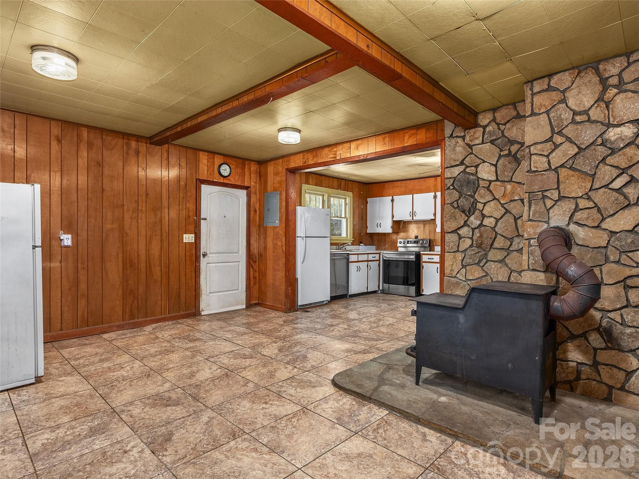 Single Family Residence at 380 S Morgan Branch Road, Candler, photo 6 of 20