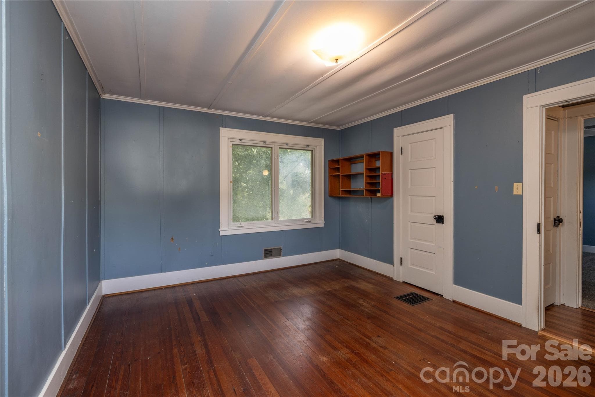 BED ROOM #2 HAS HEAERT PIN FLOOR - 31 Maple Street, Badin