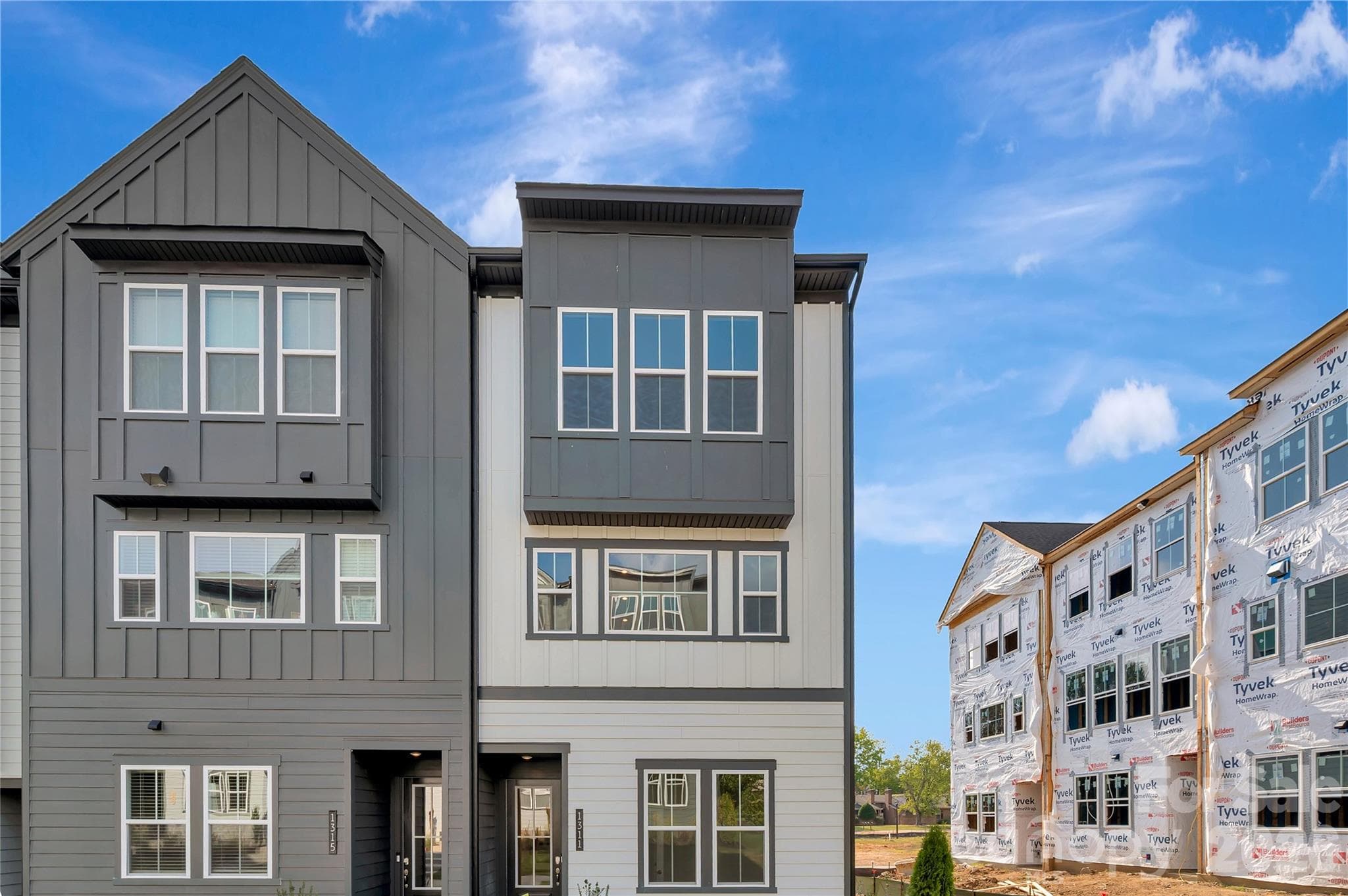 Low-maintenance Living - Charlotte