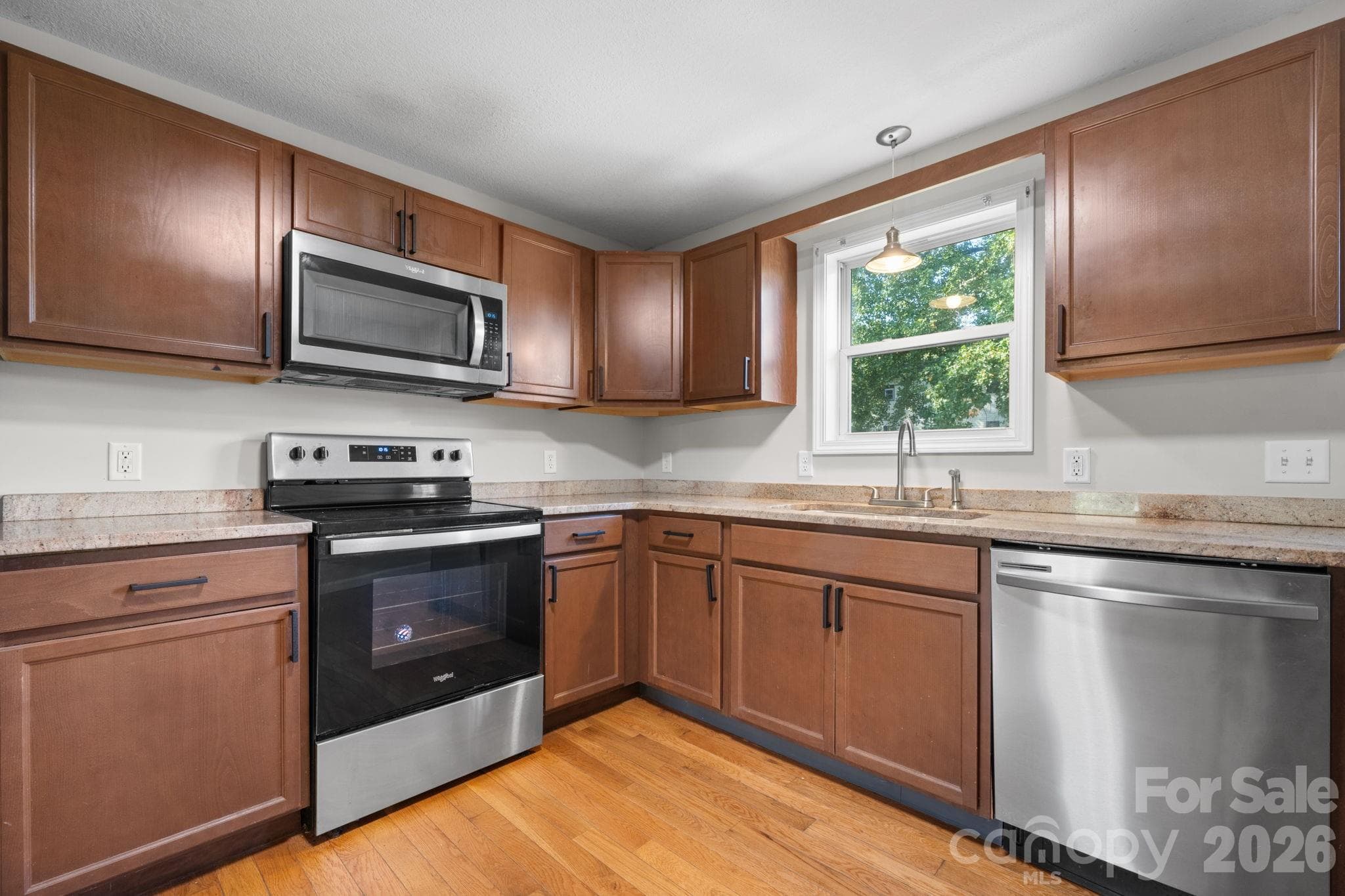 Single Family Residence at 934 Fairview Drive SW, Lenoir, photo 7 of 23
