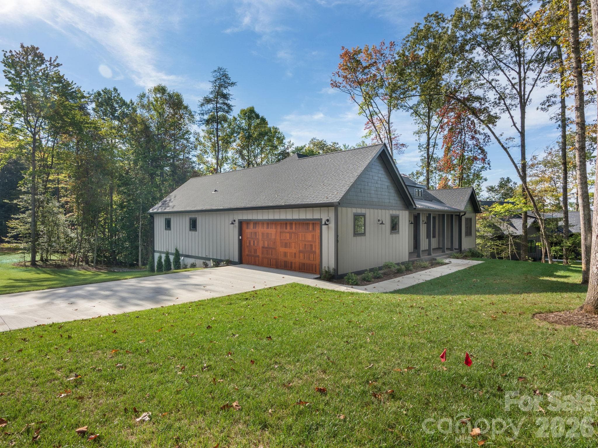 Single Family Residence at 20 Nature Walk Lane, Hendersonville, photo 3 of 48