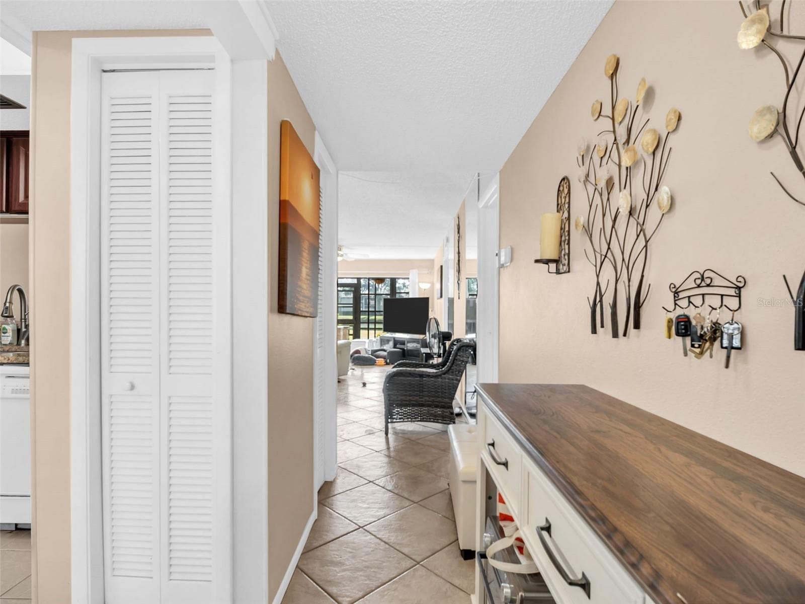 Condominium at 151 LAKEVIEW WAY #151, OLDSMAR, photo 9 of 45