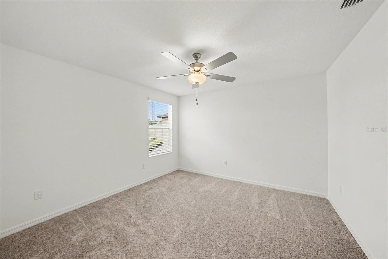 Single Family Residence at 6450 BACK FORTY LOOP, ZEPHYRHILLS, photo 22 of 41