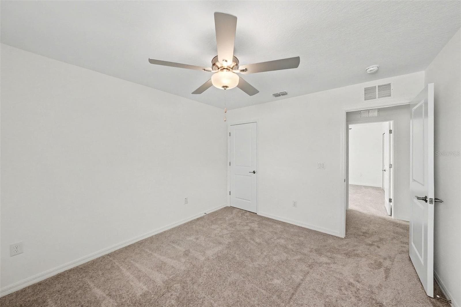 Single Family Residence at 6450 BACK FORTY LOOP, ZEPHYRHILLS, photo 23 of 41