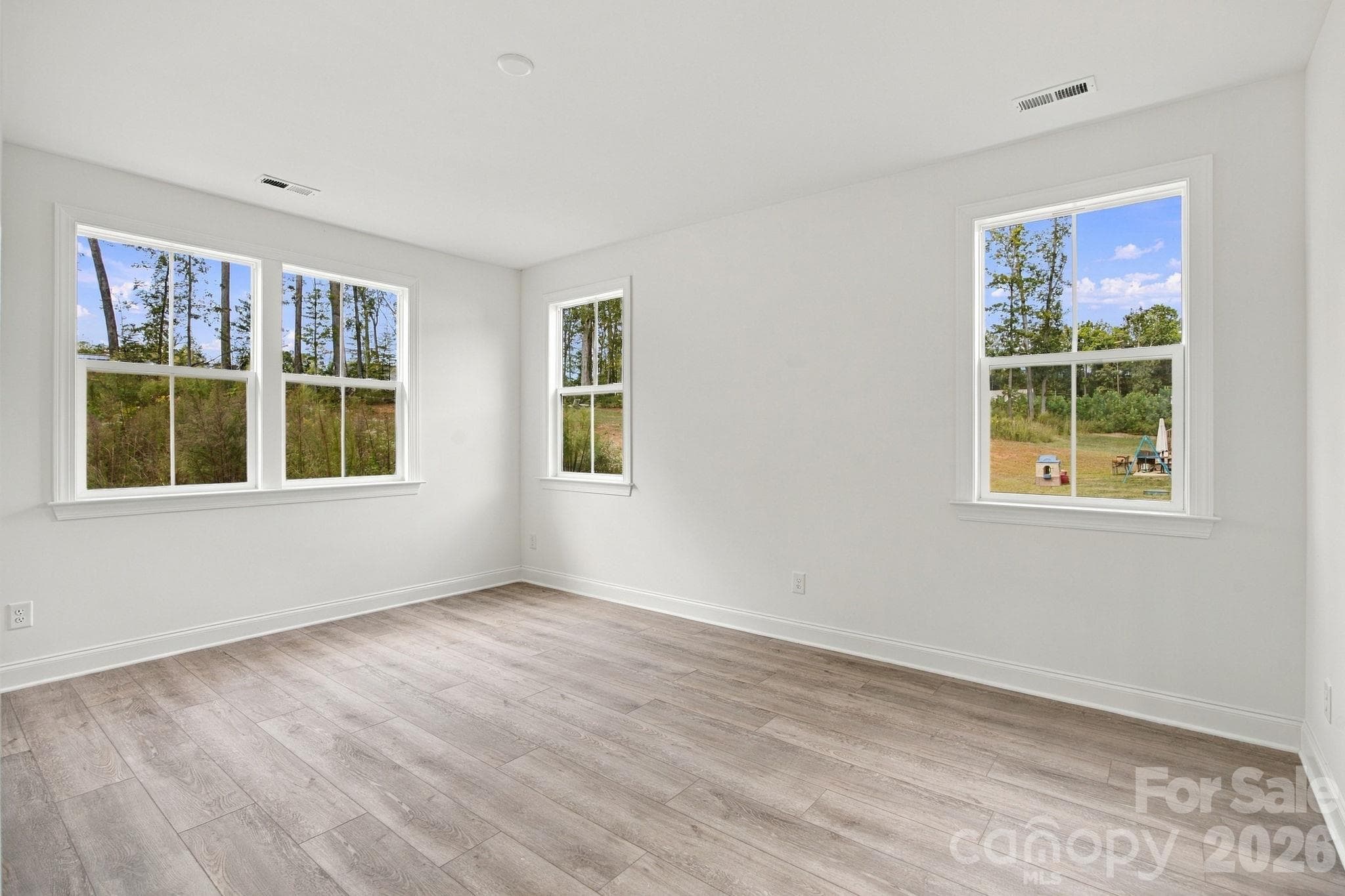 Single Family Residence at 3198 Timber Run Lane, Maiden, photo 15 of 45