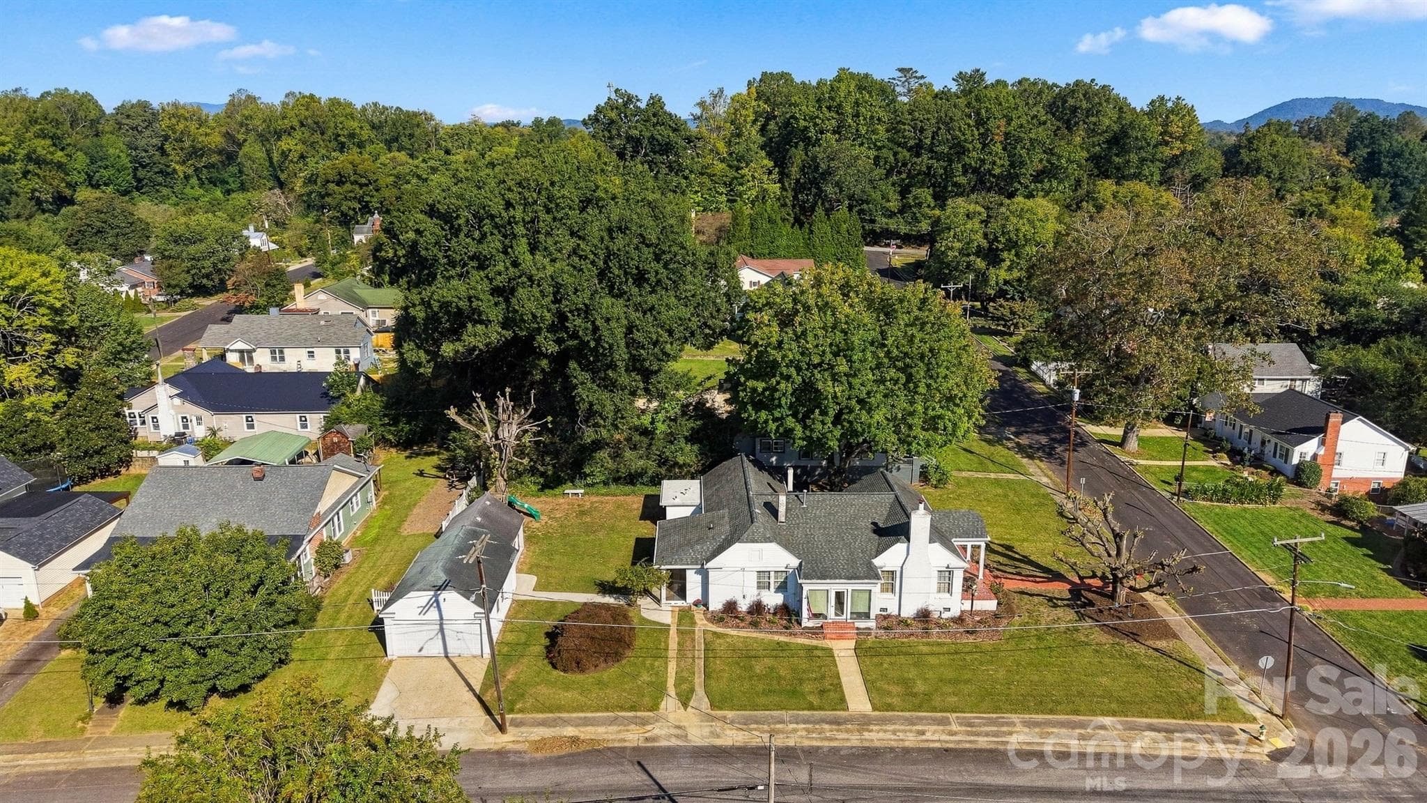 Single Family Residence at 416 Kentwood Street SW, Lenoir, photo 33 of 39