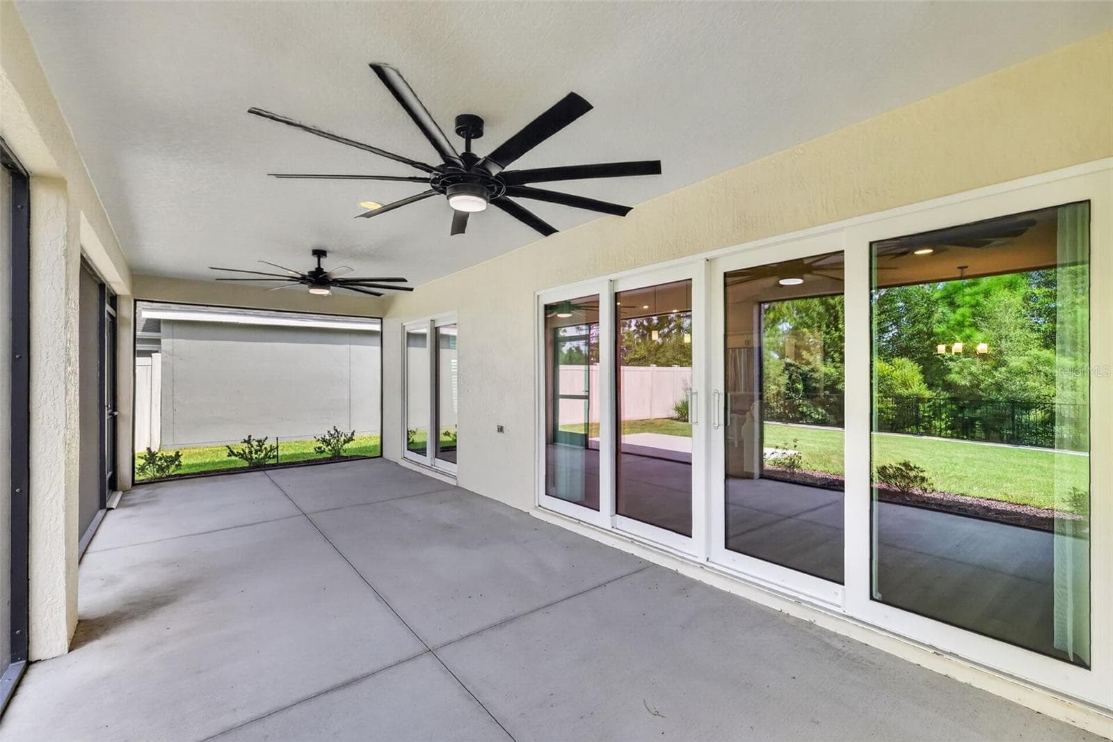 Expansive 28'x11' Lanai - 7778 BRIAN ETHEREDGE WAY, THE VILLAGES