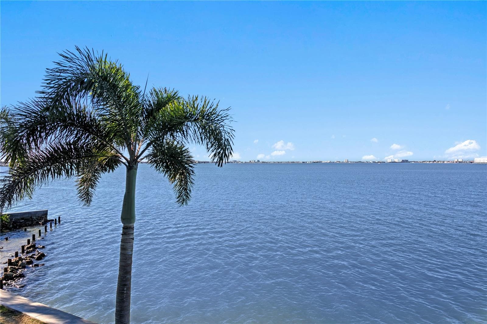Condominium at 5279 ISLA KEY BLVD S #211, ST PETERSBURG, photo 11 of 36