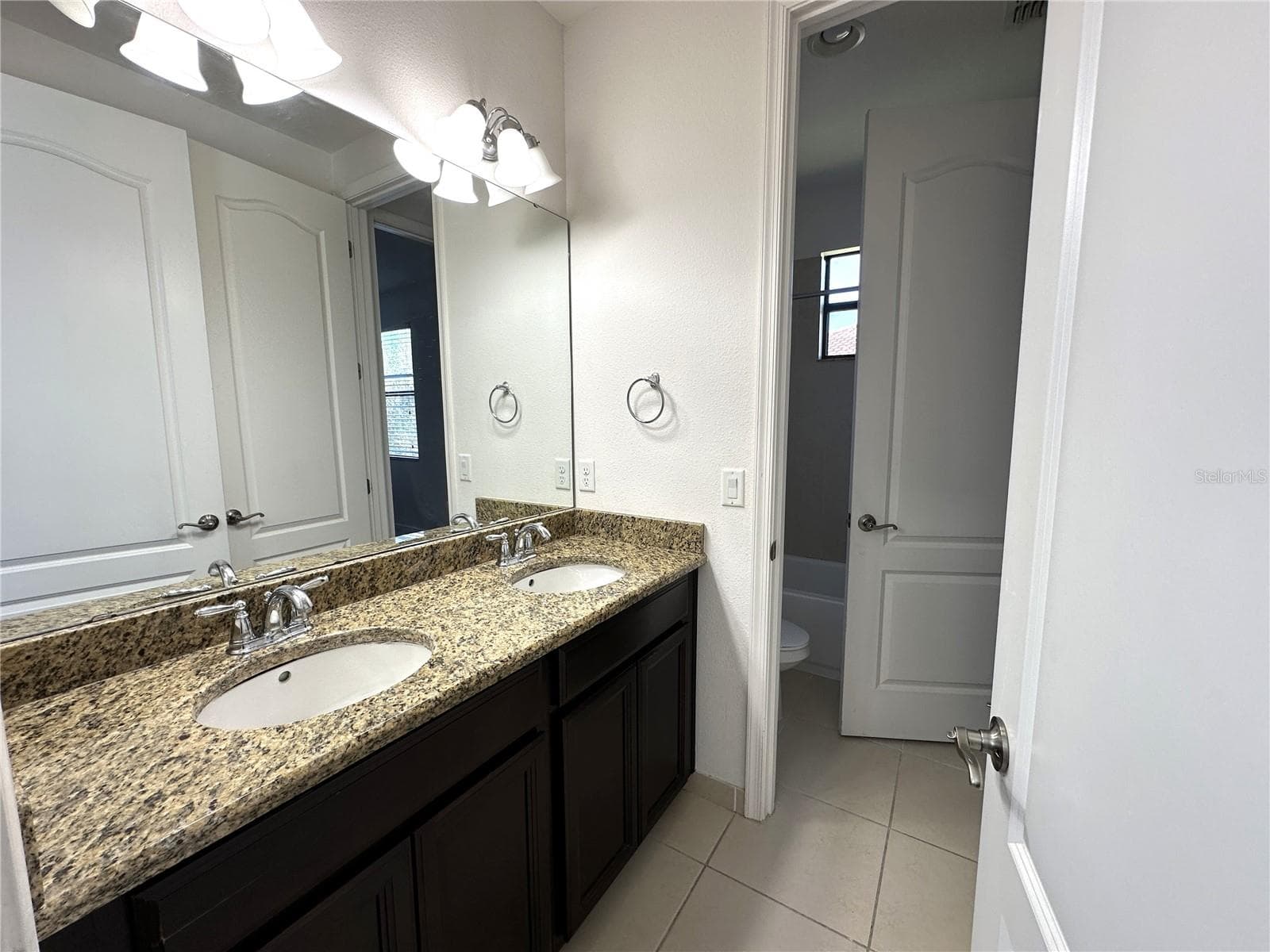 Townhouse at 8474 KELSALL DR, ORLANDO, photo 28 of 74