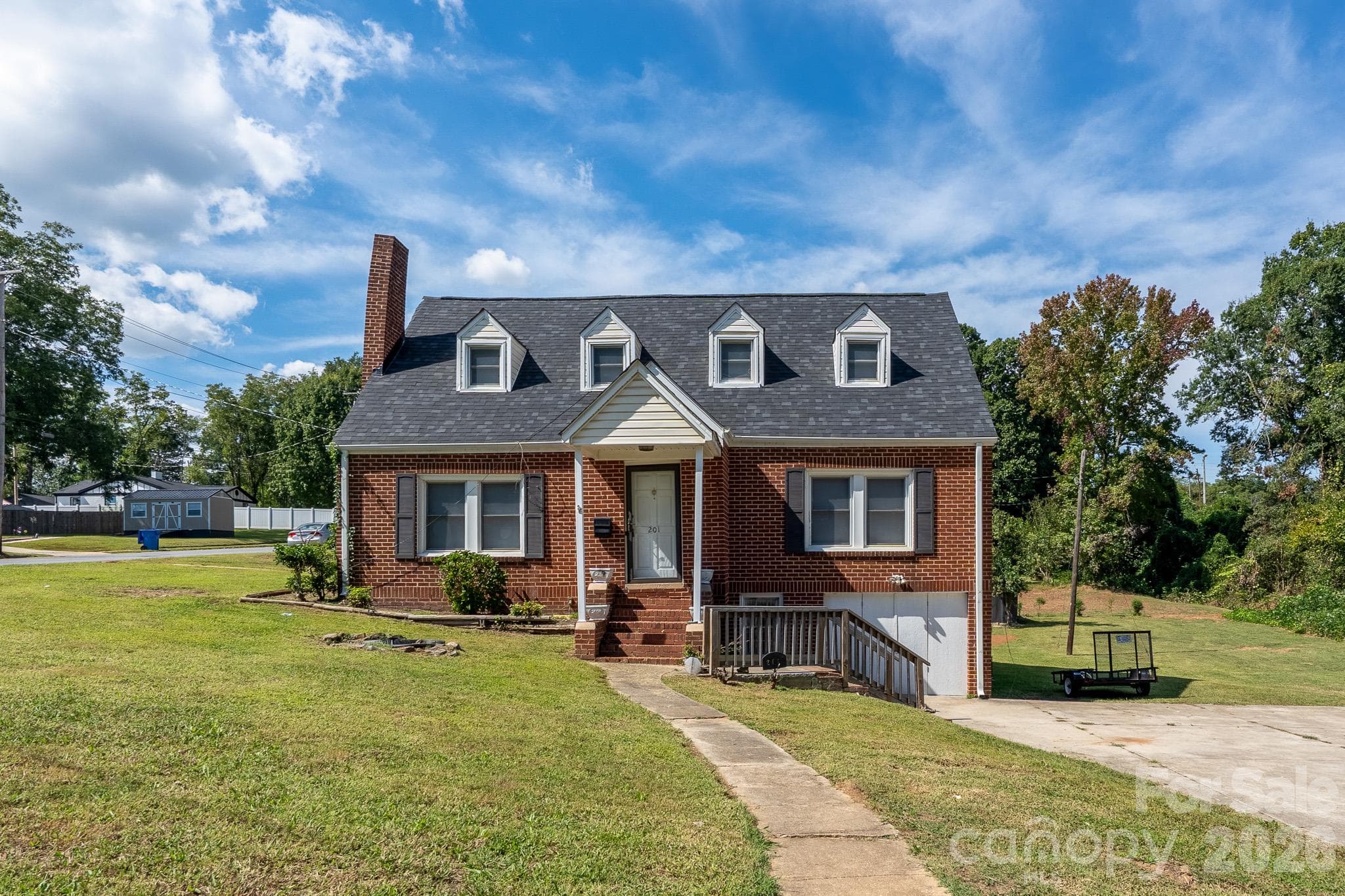 Single Family Residence at 201 Cleveland Avenue, Kings Mountain, photo 2 of 21