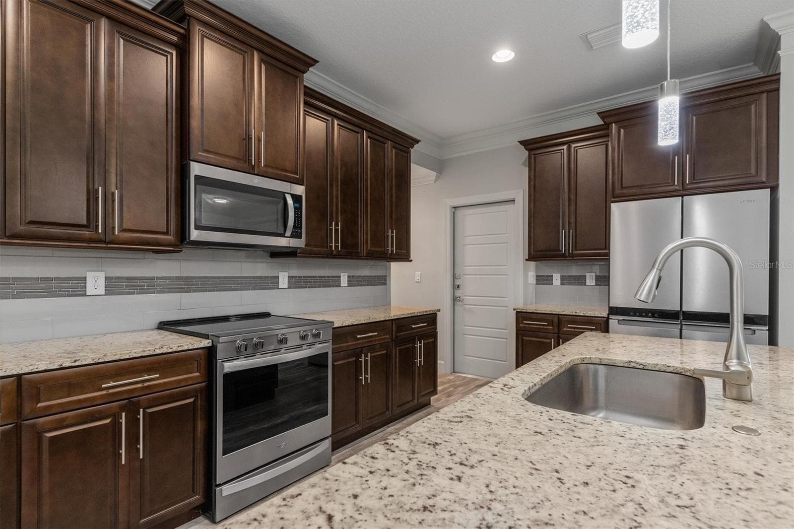stainless steel appliances - 2420 SHEILA LN, NORTH PORT