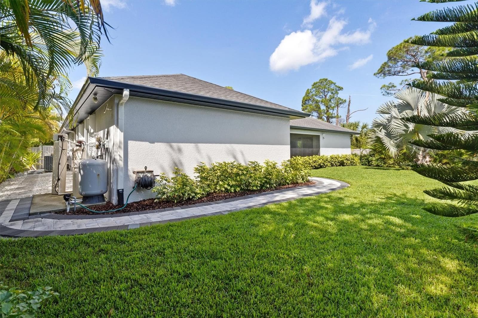 Single Family Residence at 2420 SHEILA LN, NORTH PORT, photo 19 of 42