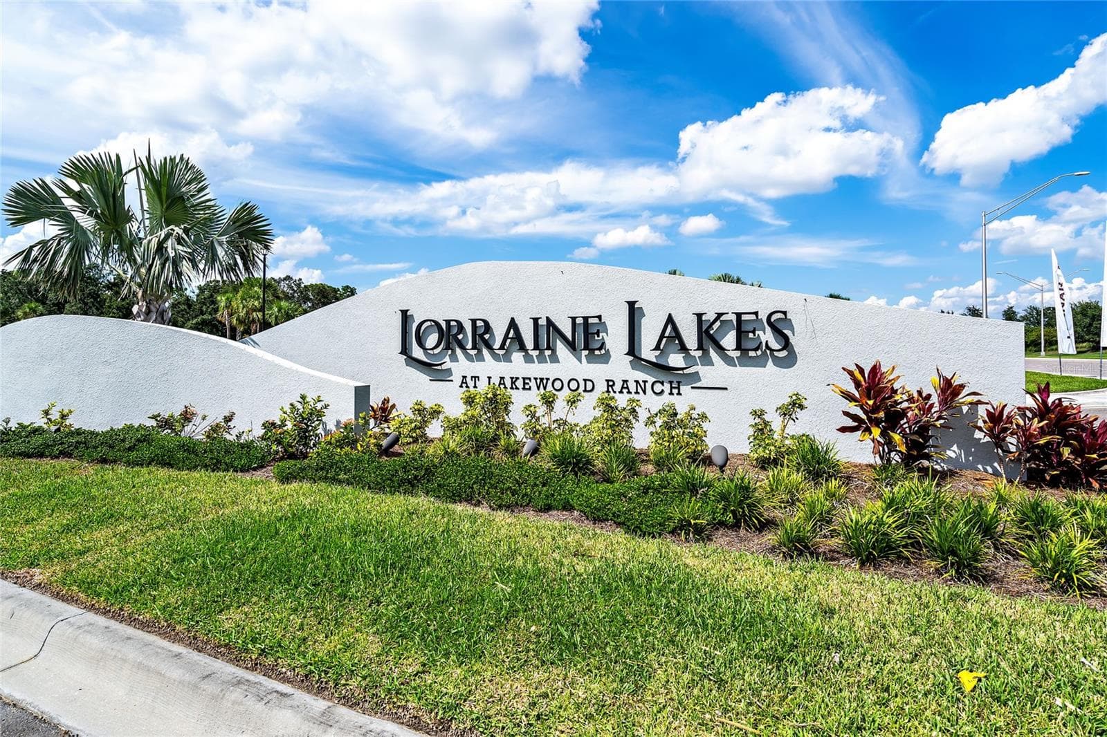 Single Family Residence at 15214 SERENE SHORES LOOP, LAKEWOOD RANCH, photo 43 of 76