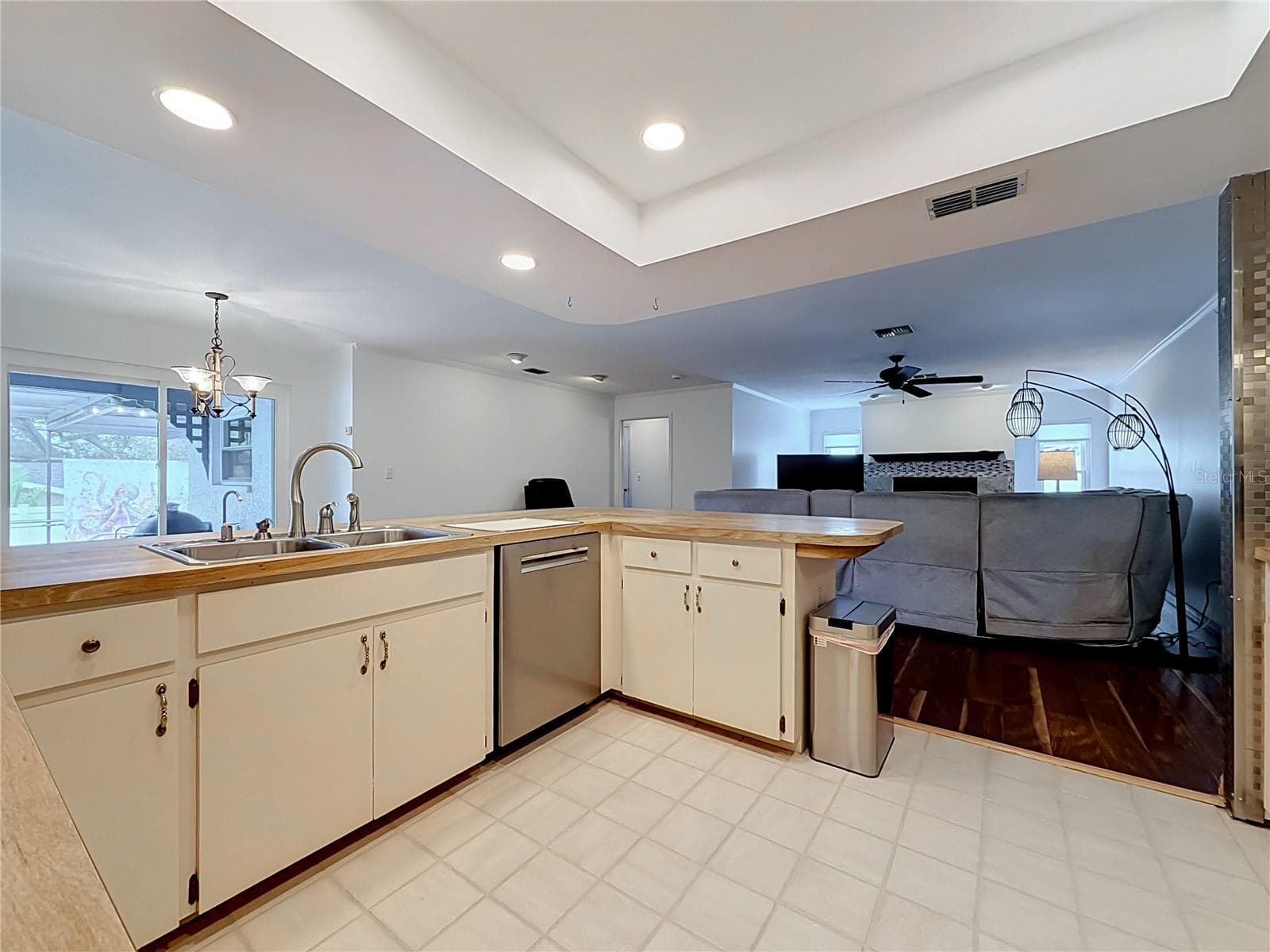 Kitchen - 3314 ENTERPRISE RD E, SAFETY HARBOR