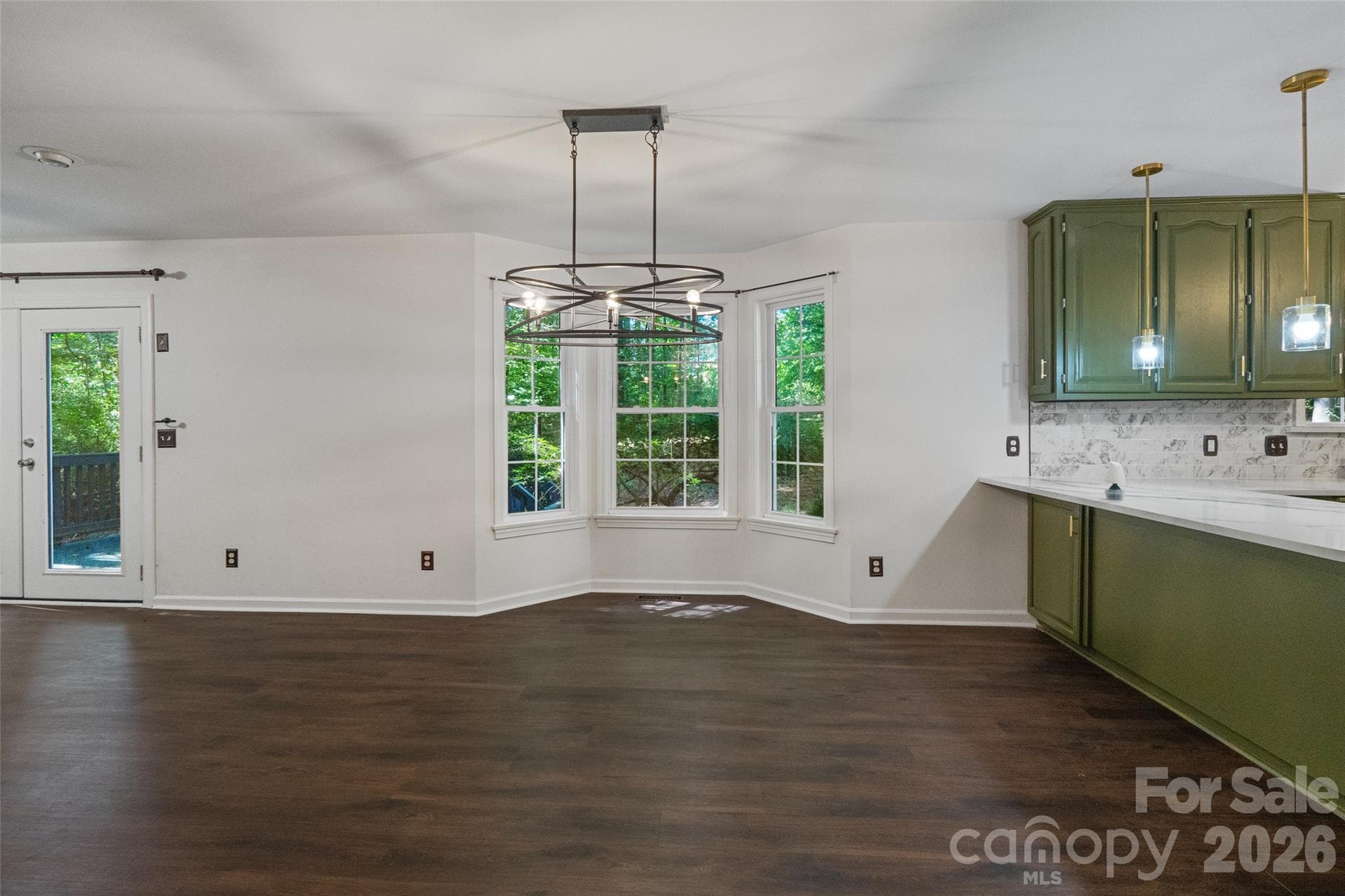 Single Family Residence at 8327 Loma Linda Loop, Waxhaw, photo 7 of 40