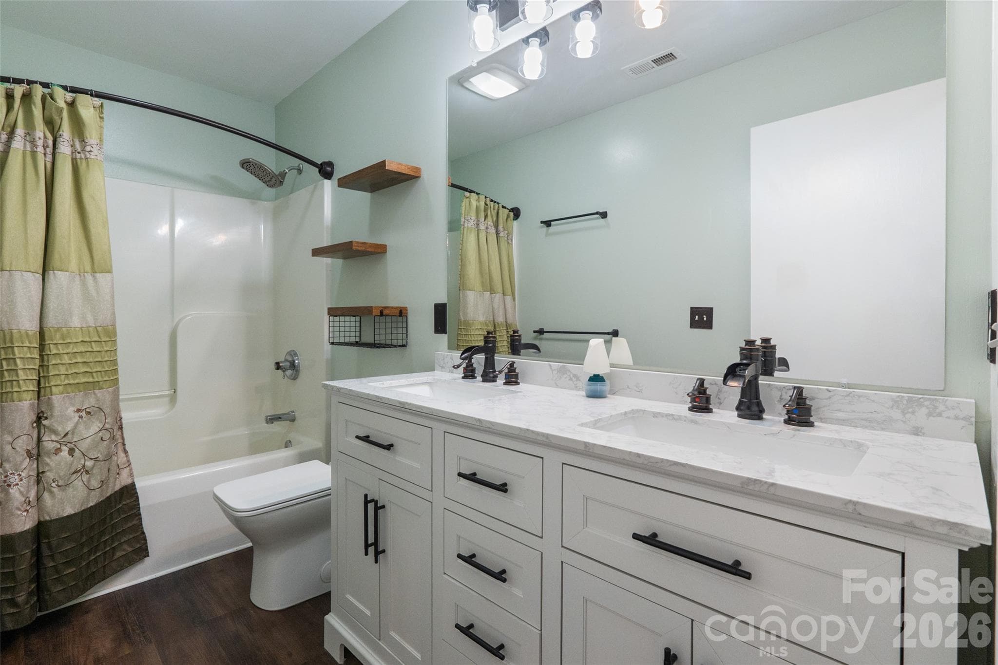 Single Family Residence at 8327 Loma Linda Loop, Waxhaw, photo 33 of 40