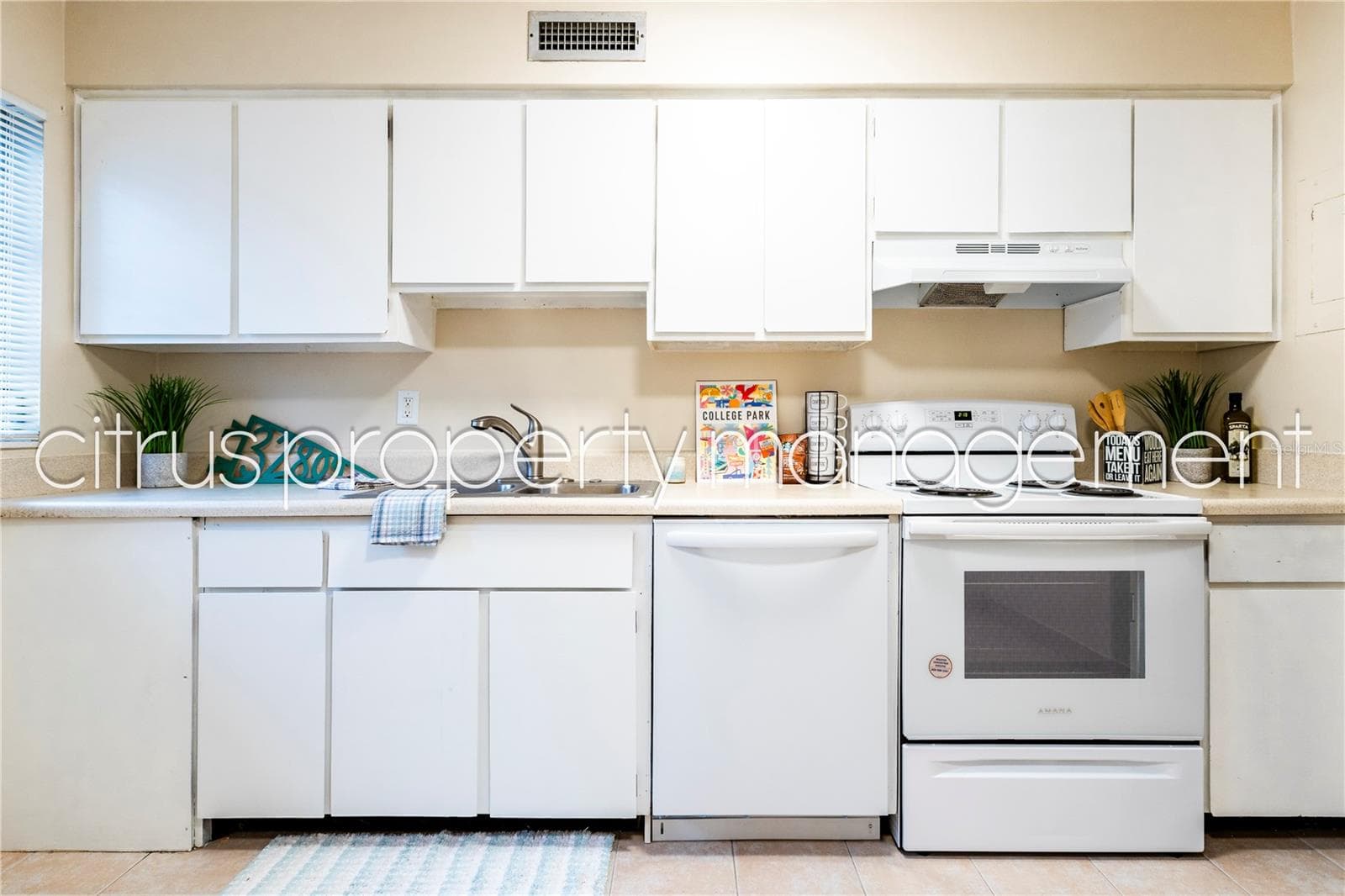 Apartment at 3026 FAIRWAY LN #B, ORLANDO, photo 7 of 24