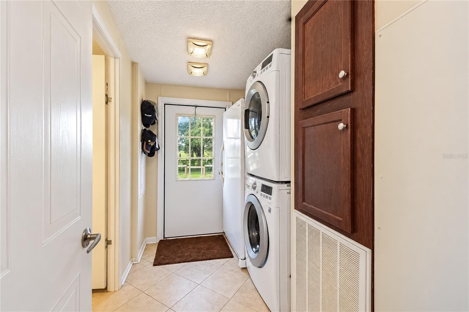 Manufactured Home at 7590 NW 75TH ST, CHIEFLAND, photo 45 of 73