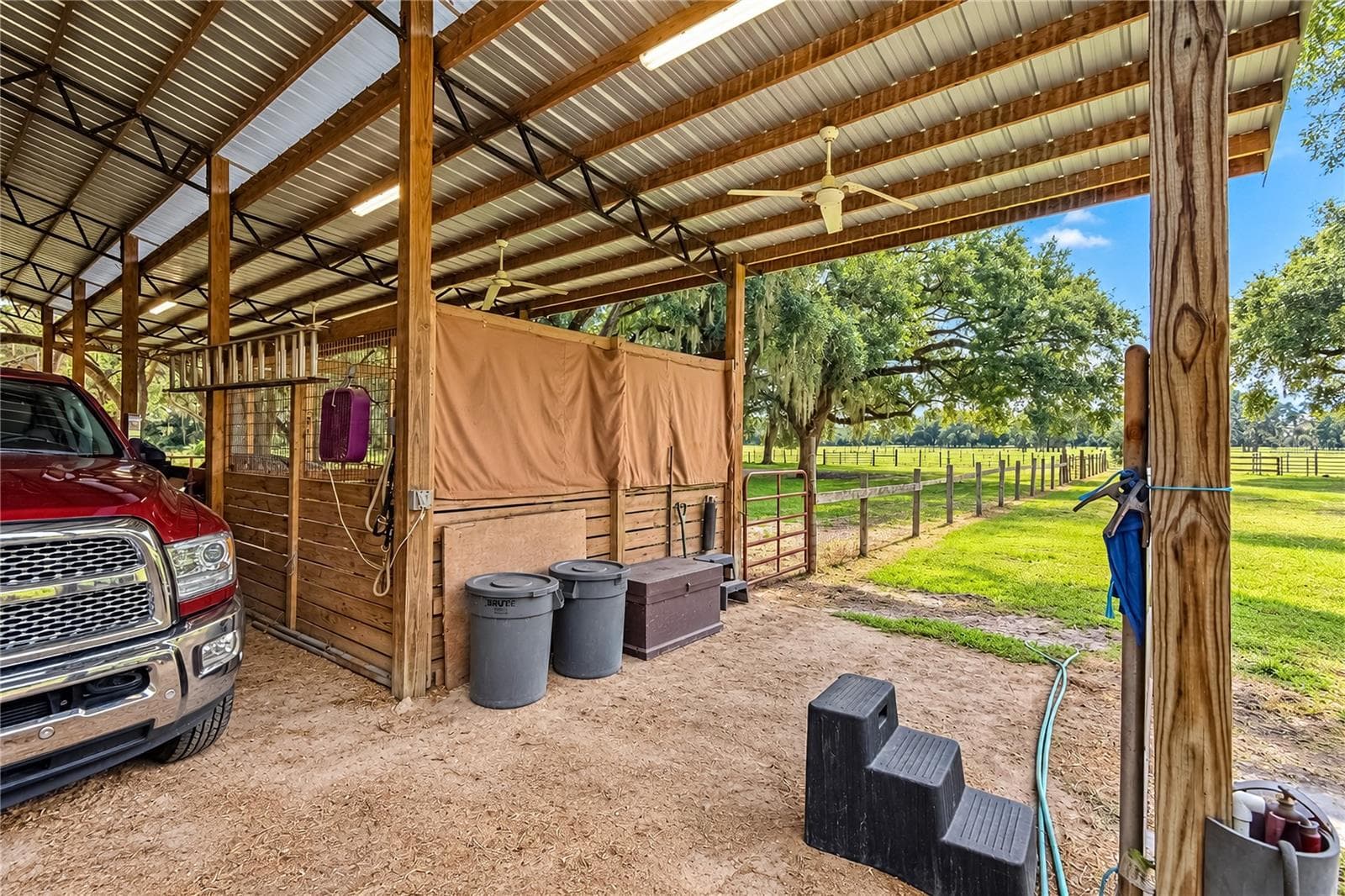 Manufactured Home at 7590 NW 75TH ST, CHIEFLAND, photo 55 of 73