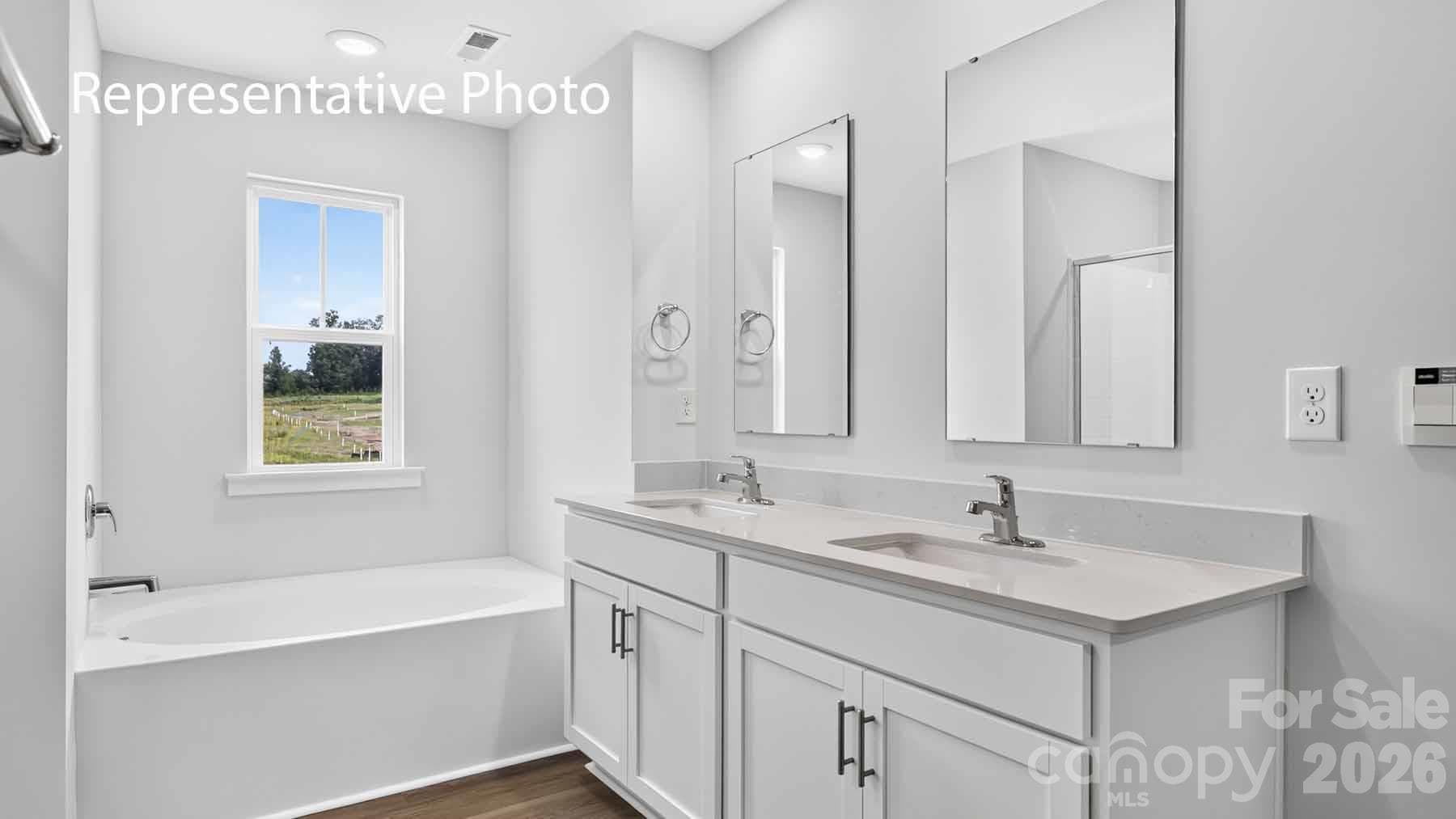 Single Family Residence at 11531 Cardinal Creek Avenue, Charlotte, photo 28 of 38