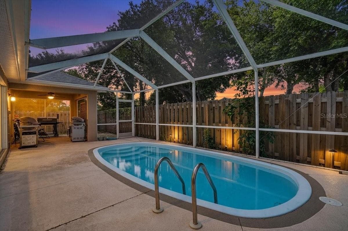 Single Family Residence at 1881 SUMMER WALK CIR, SARASOTA, photo 2 of 40