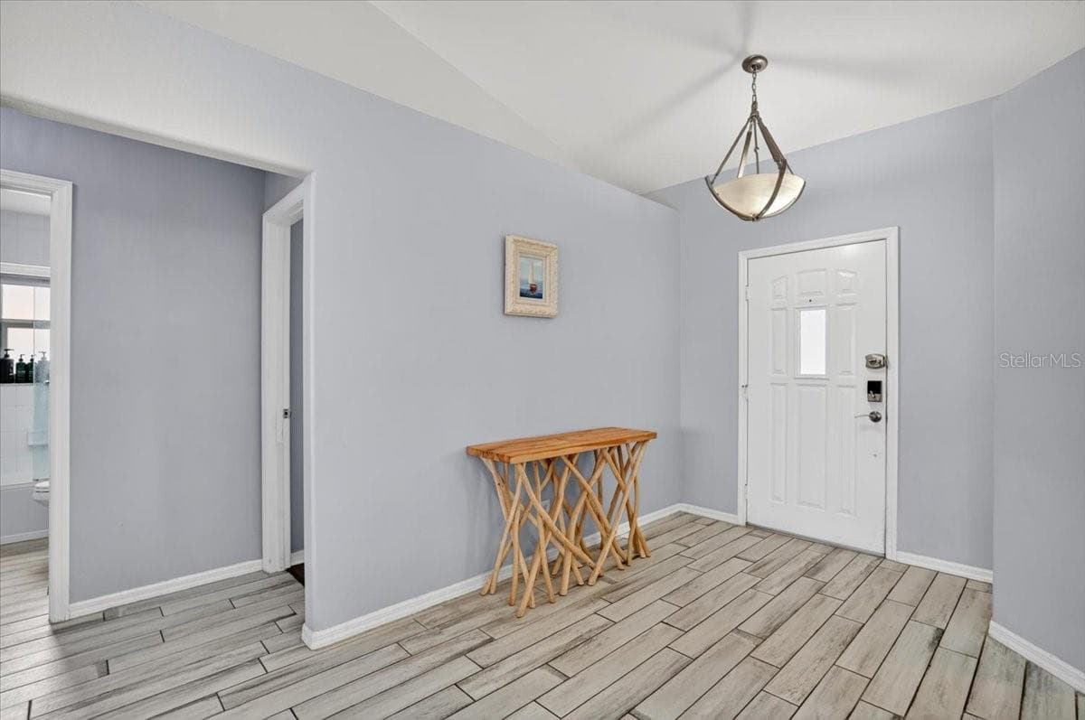 Single Family Residence at 1881 SUMMER WALK CIR, SARASOTA, photo 18 of 40