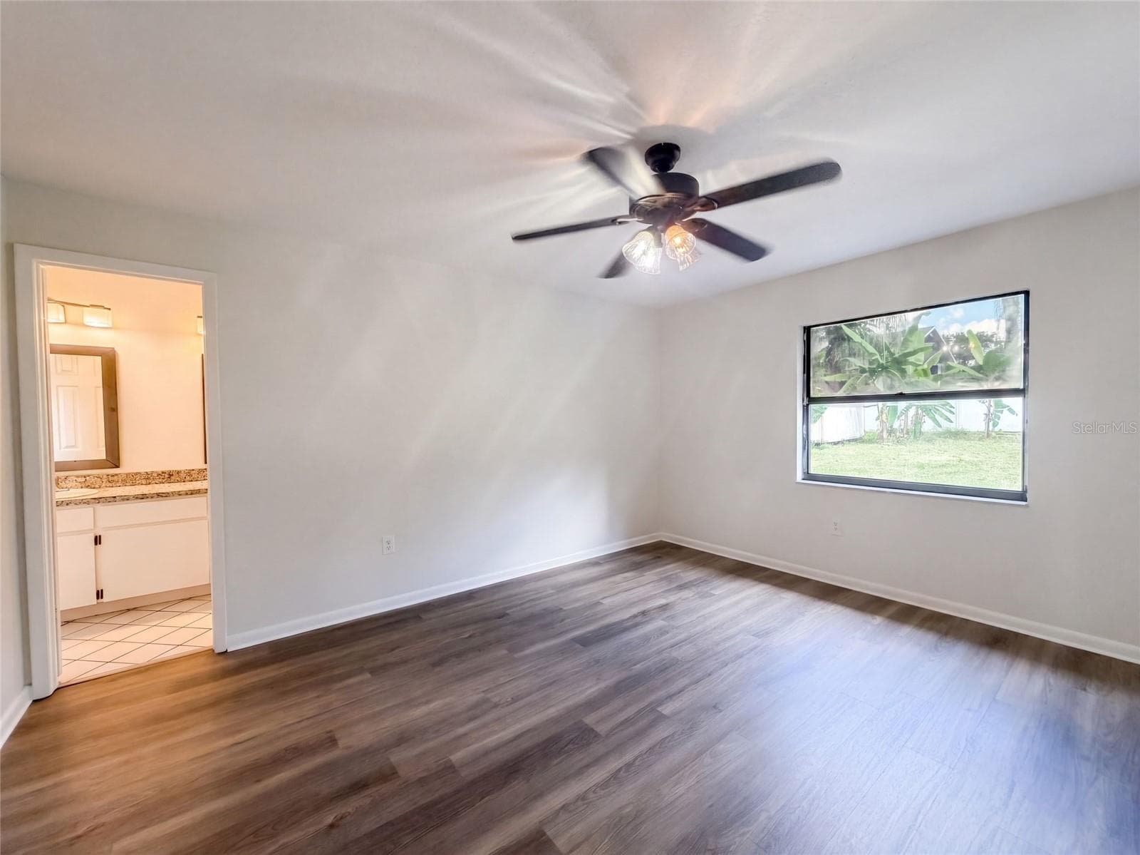 Single Family Residence at 1711 AVANT ST, VALRICO, photo 4 of 20