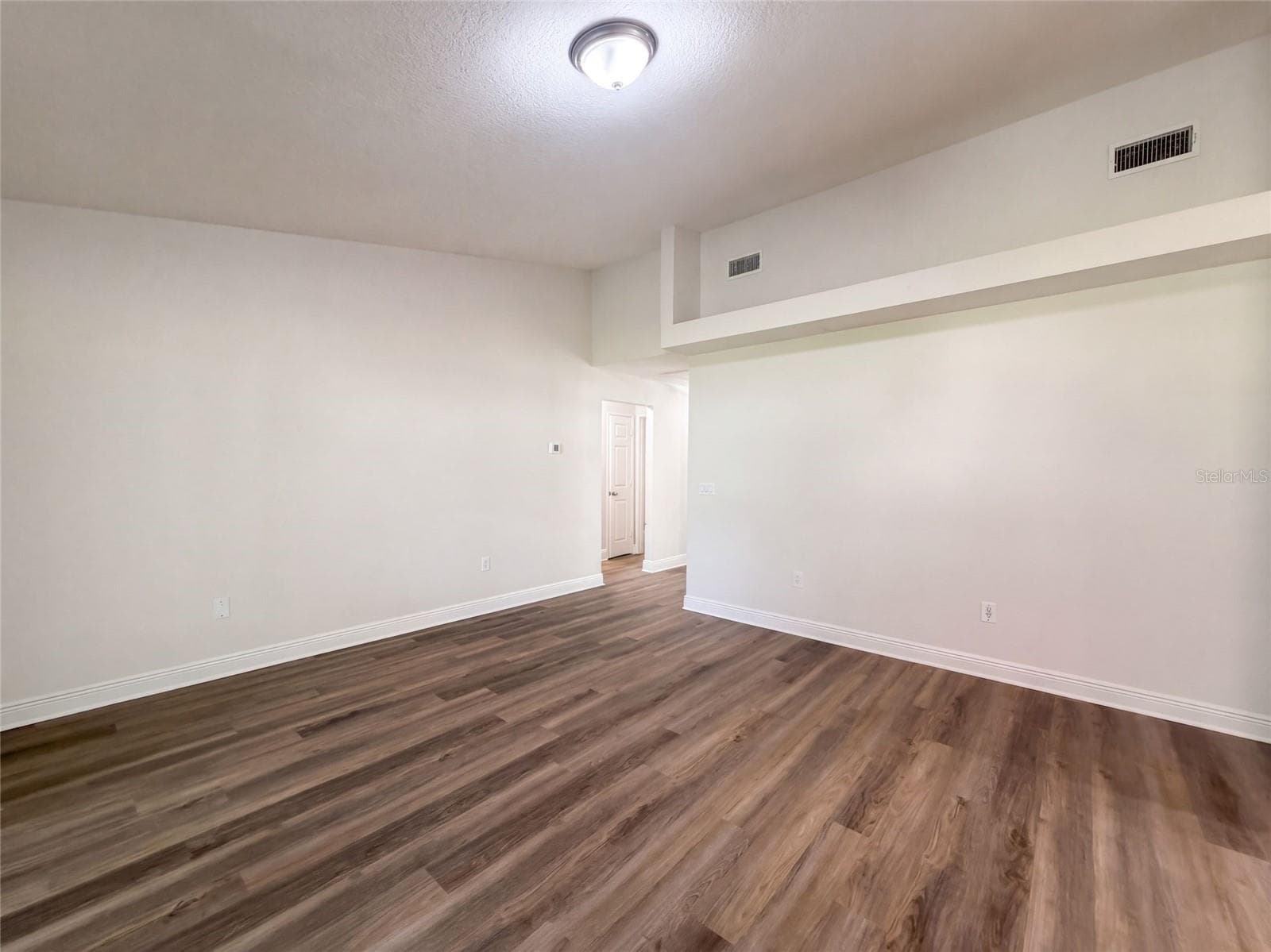 Single Family Residence at 1711 AVANT ST, VALRICO, photo 11 of 20