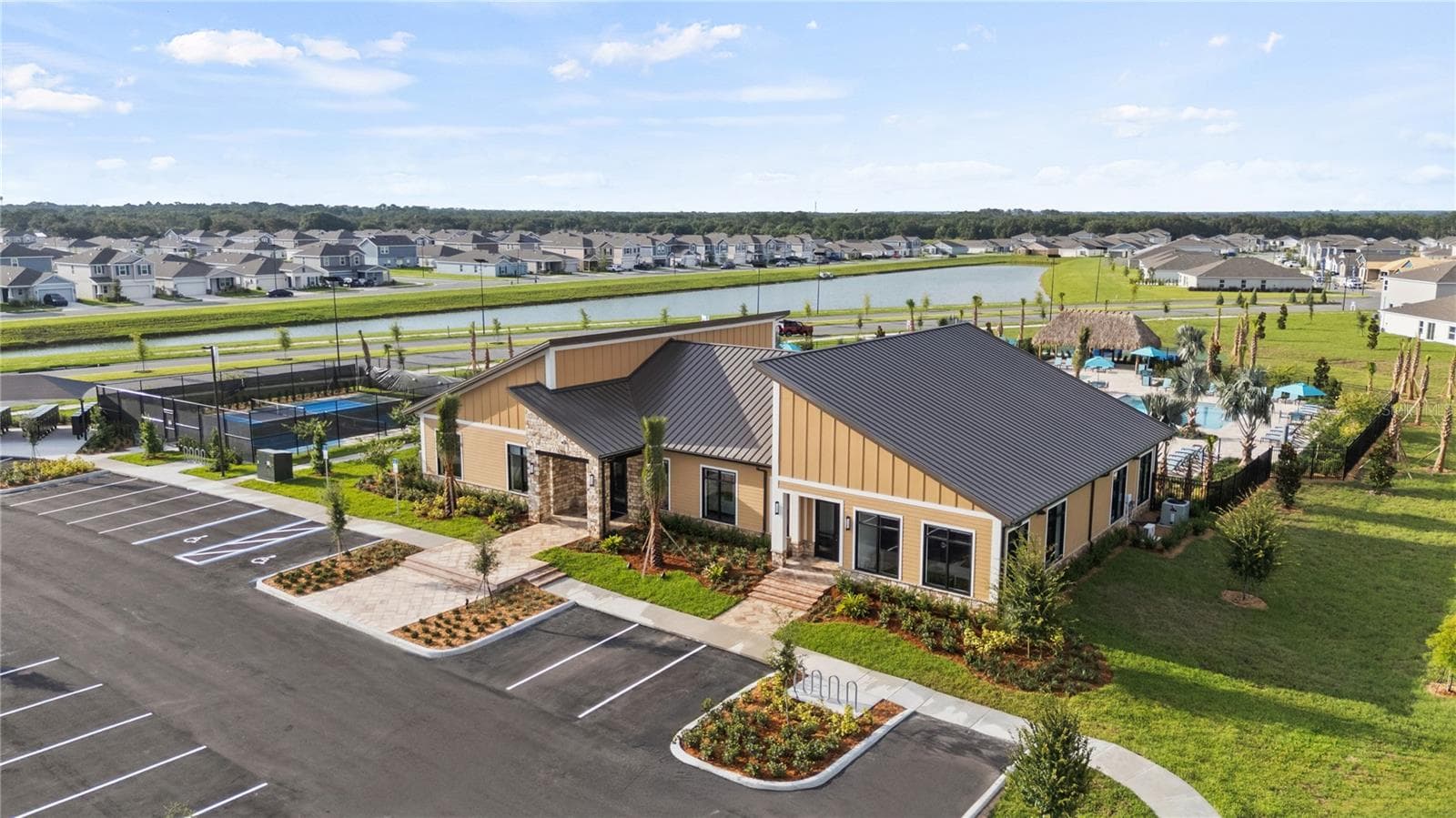 Amenities. - 5369 TEMPEST WAY, CLERMONT