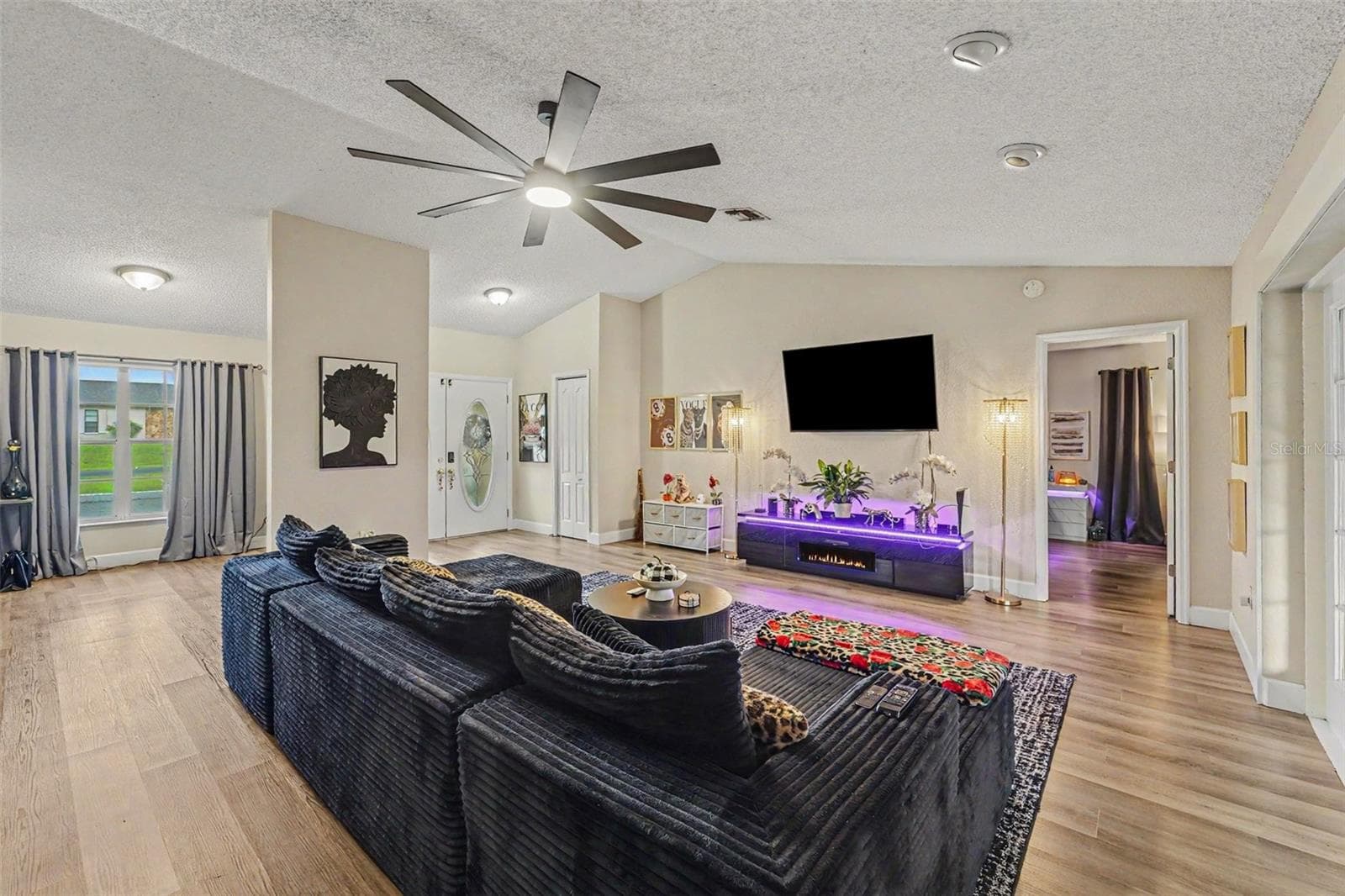 Single Family Residence at 12222 LEGEND ST, SPRING HILL, photo 6 of 17