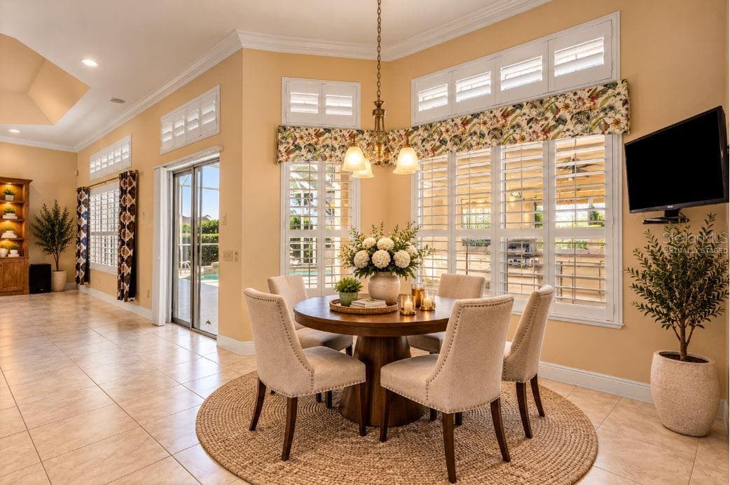 Virtually staged breakfast nook. - 1126 MIONA SHORES DR, THE VILLAGES