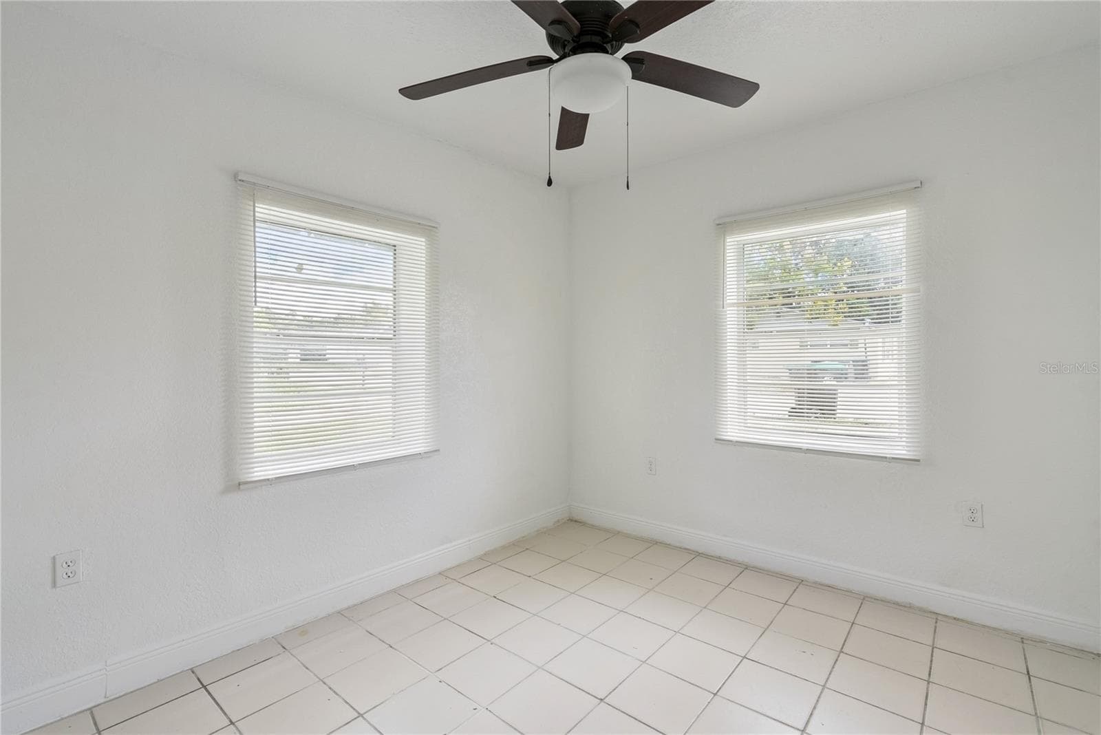 Duplex at 2112 LEE ST, ORLANDO, photo 39 of 48