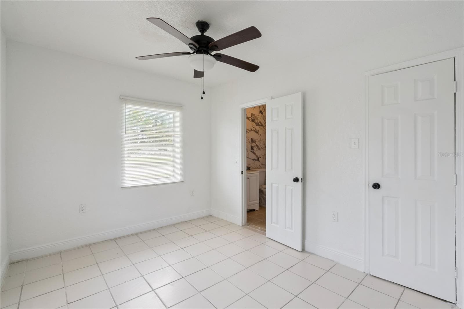 Duplex at 2112 LEE ST, ORLANDO, photo 35 of 48
