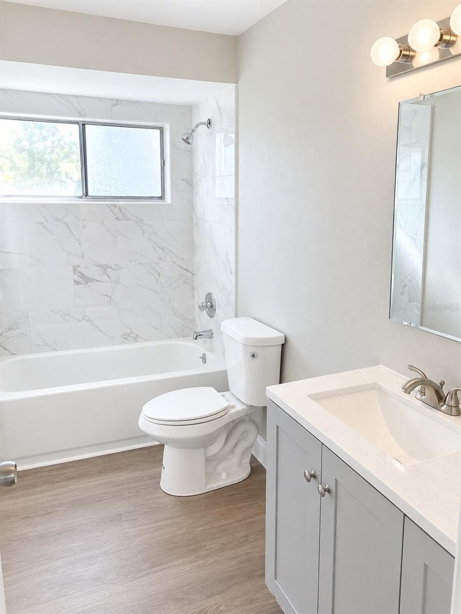Bath - 1845 PORTVIEW AVE, DELTONA