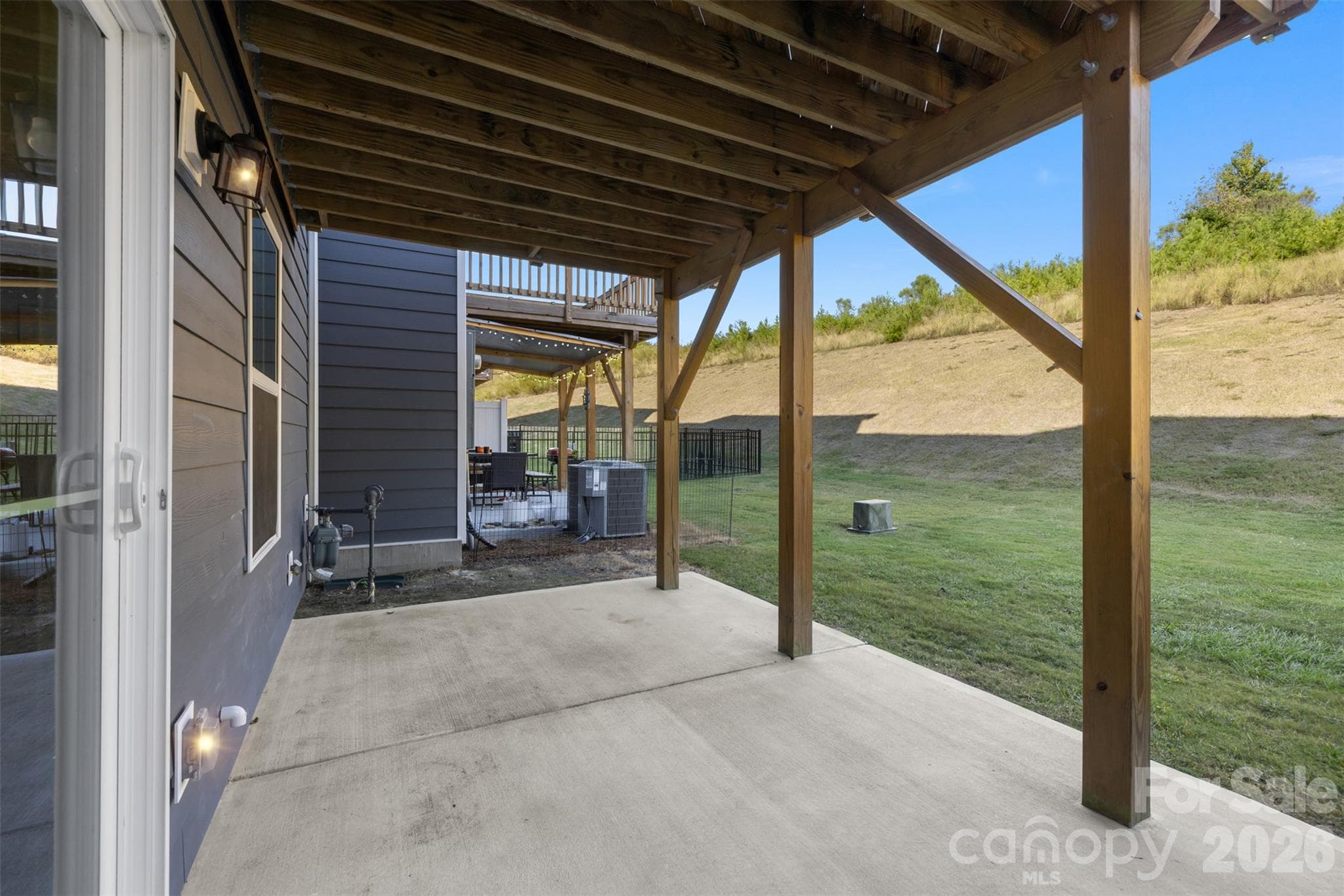 Townhouse at 2050 Dornoch Road, Tega Cay, photo 21 of 23