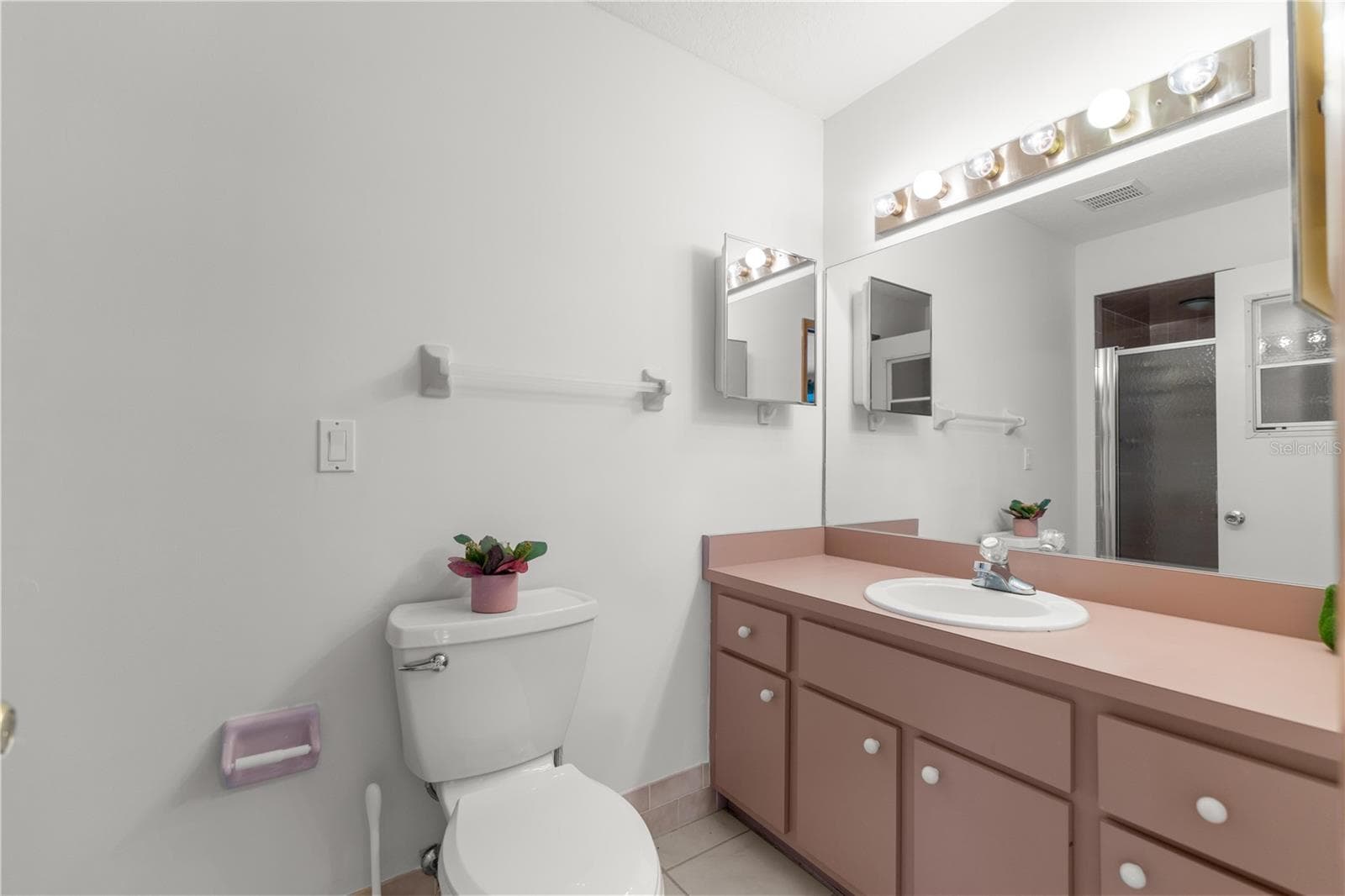 FL Room Bath - 7430 SW 100TH PL, OCALA