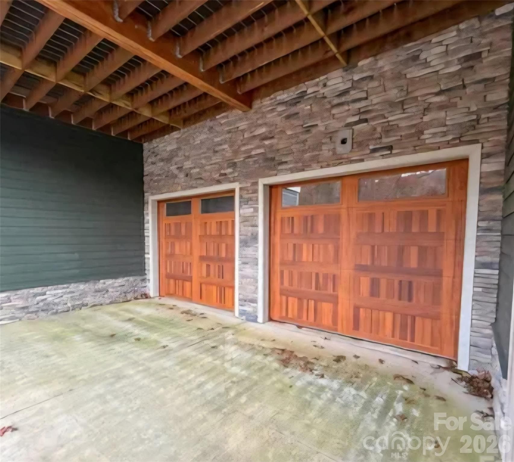 Single Family Residence at 864 Matho Trace, Lake Lure, photo 2 of 5